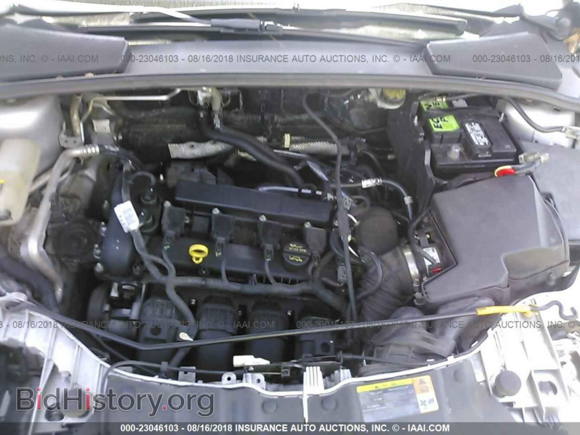 2012 Ford Focus - VIN: 1FAHP3E20CL126510 - Photo 10