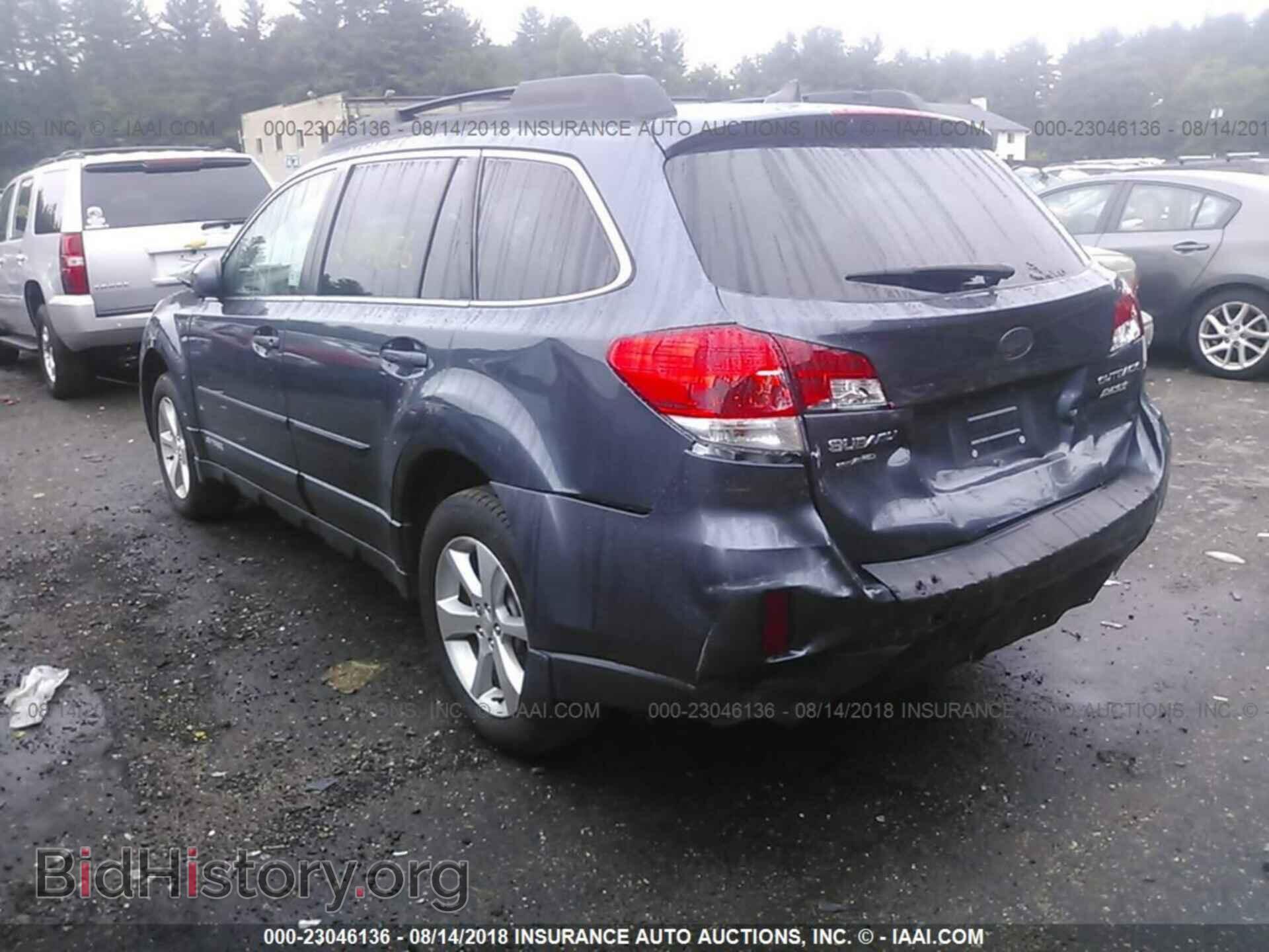 2014 Subaru Outback - VIN: 4S4BRBLC3E3237602 - Фото 3