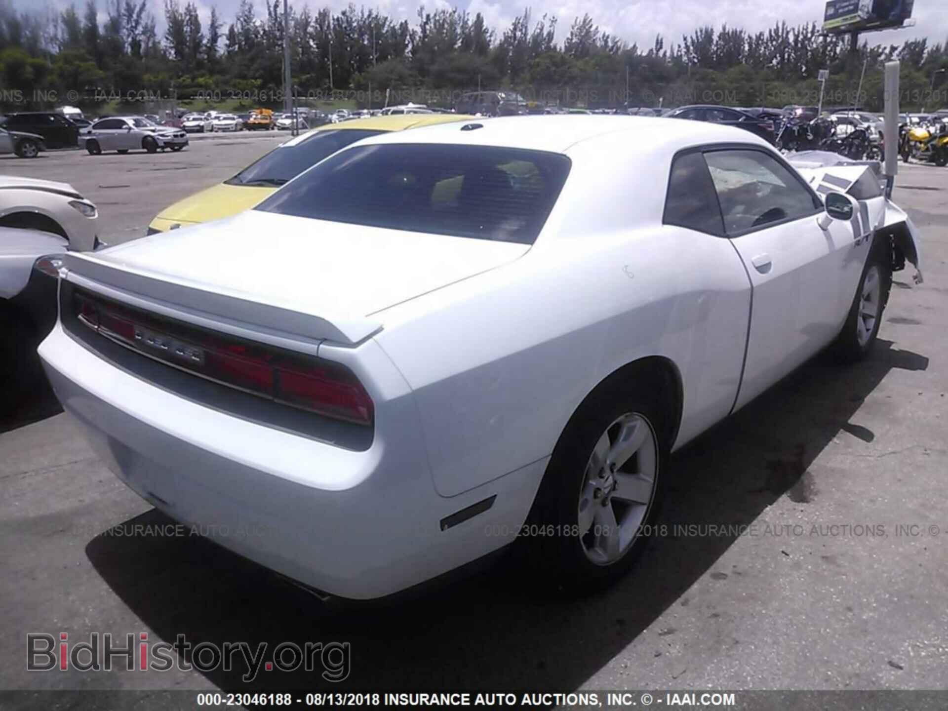 2011 Dodge Challenger - VIN: 2B3CJ5DT8BH501312 - Фото 4