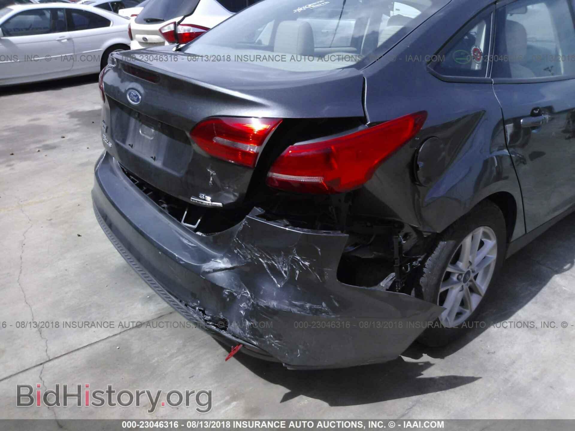 2016 Ford Focus - VIN: 1FADP3F22GL343852 - Фото 6