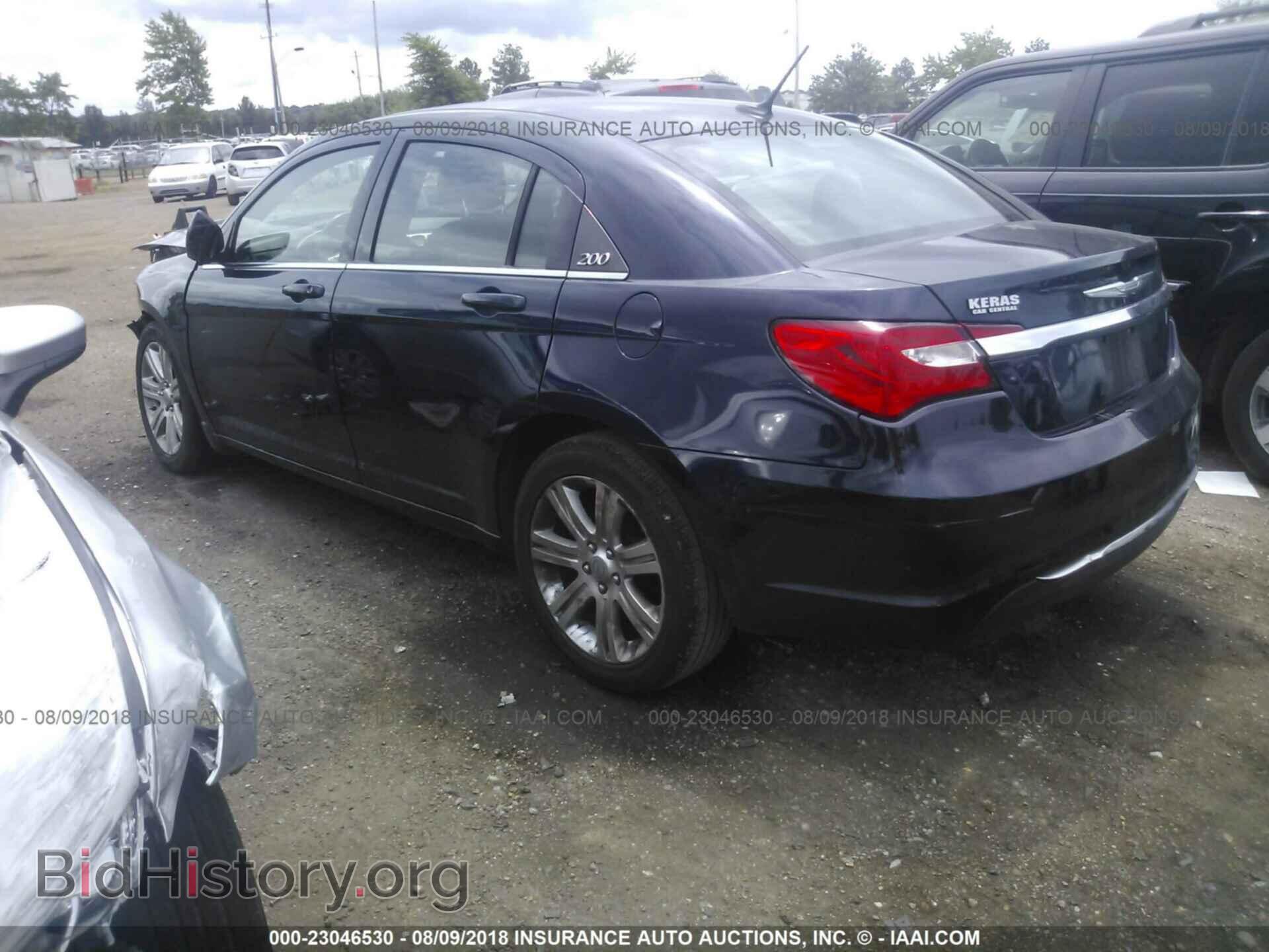 2012 Chrysler 200 - VIN: 1C3CCBBB0CN298575 - Photo 3