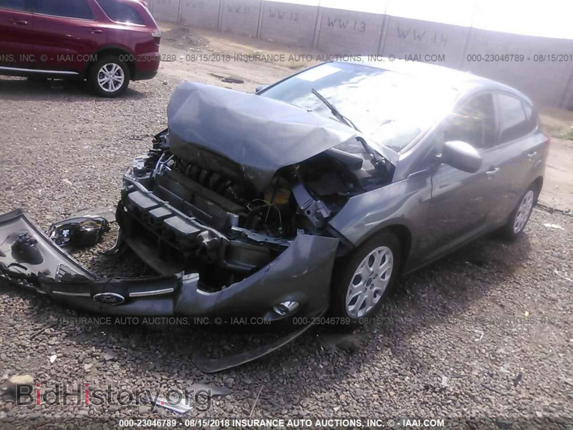 2012 Ford Focus - VIN: 1FAHP3K25CL338047 - Photo 2