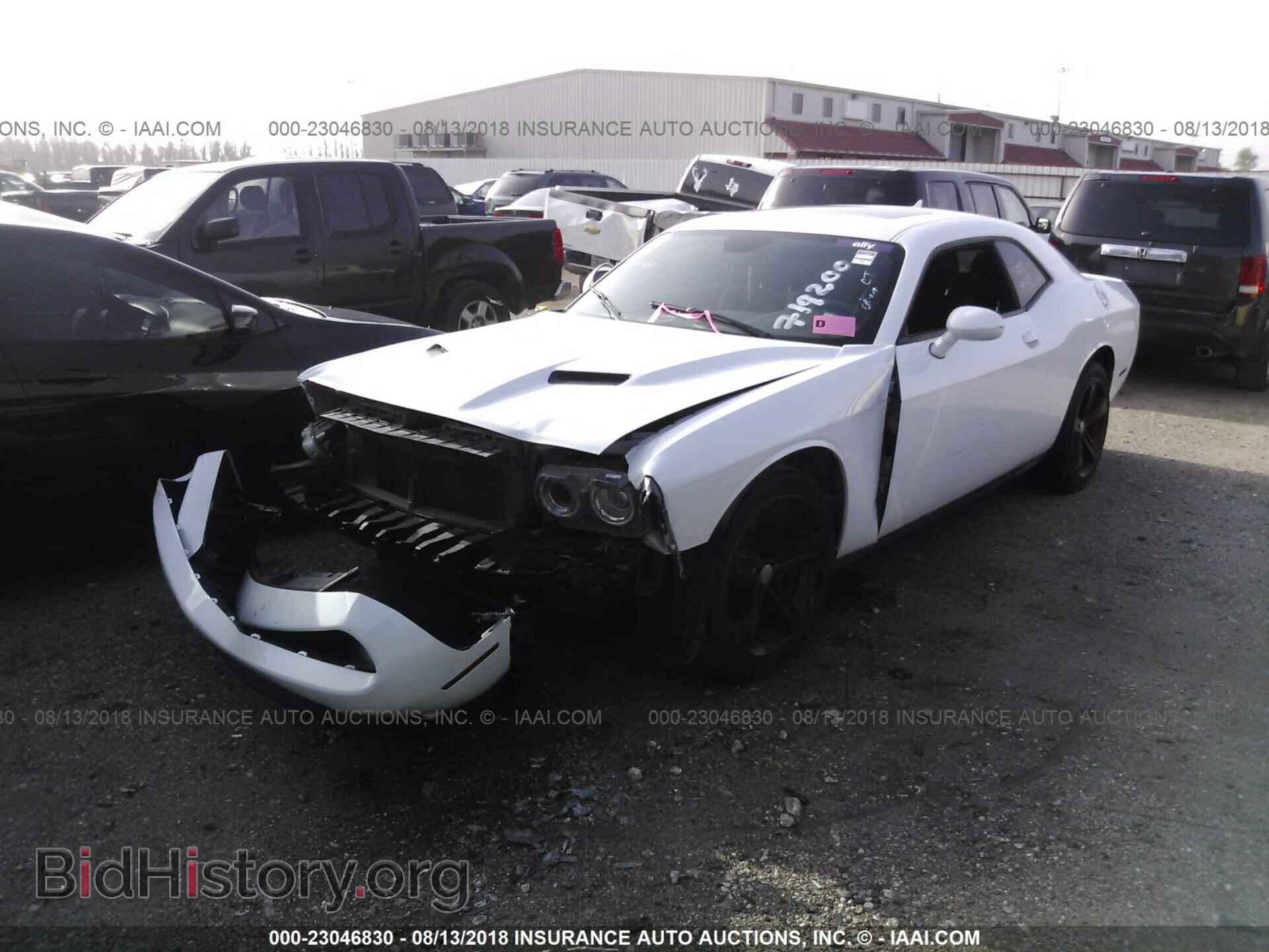 2015 Dodge Challenger - VIN: 2C3CDZAG4FH719200 - Photo 2