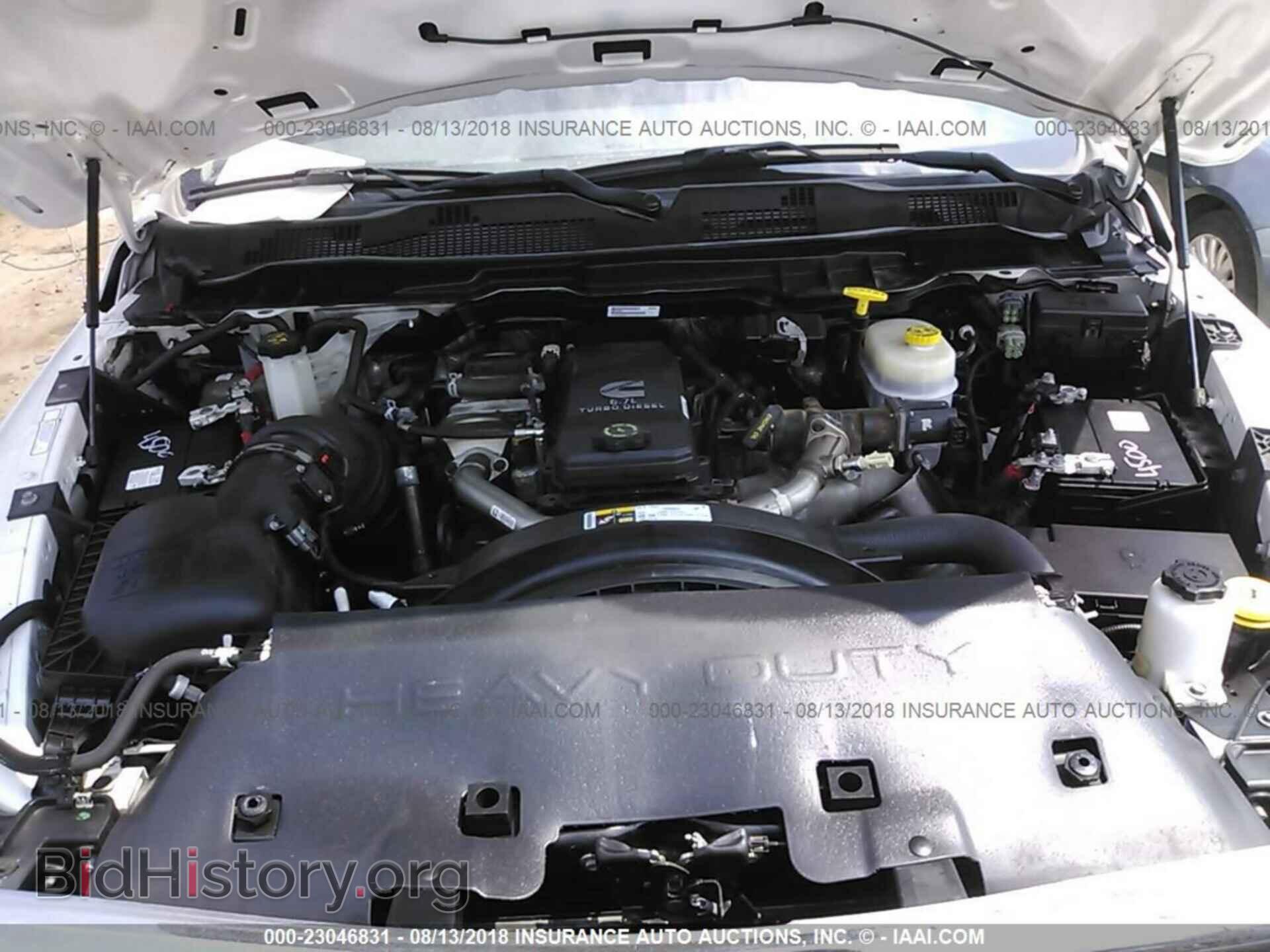 2016 Ram 3500 - VIN: 3C7WRTCL9GG235044 - Photo 9