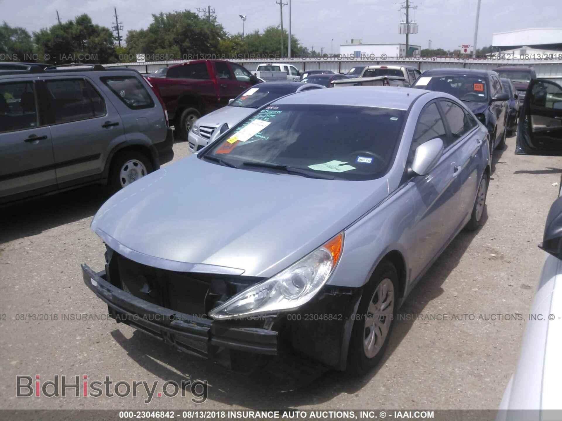 2012 Hyundai Sonata - VIN: 5NPEB4AC9CH320974 - Фото 2