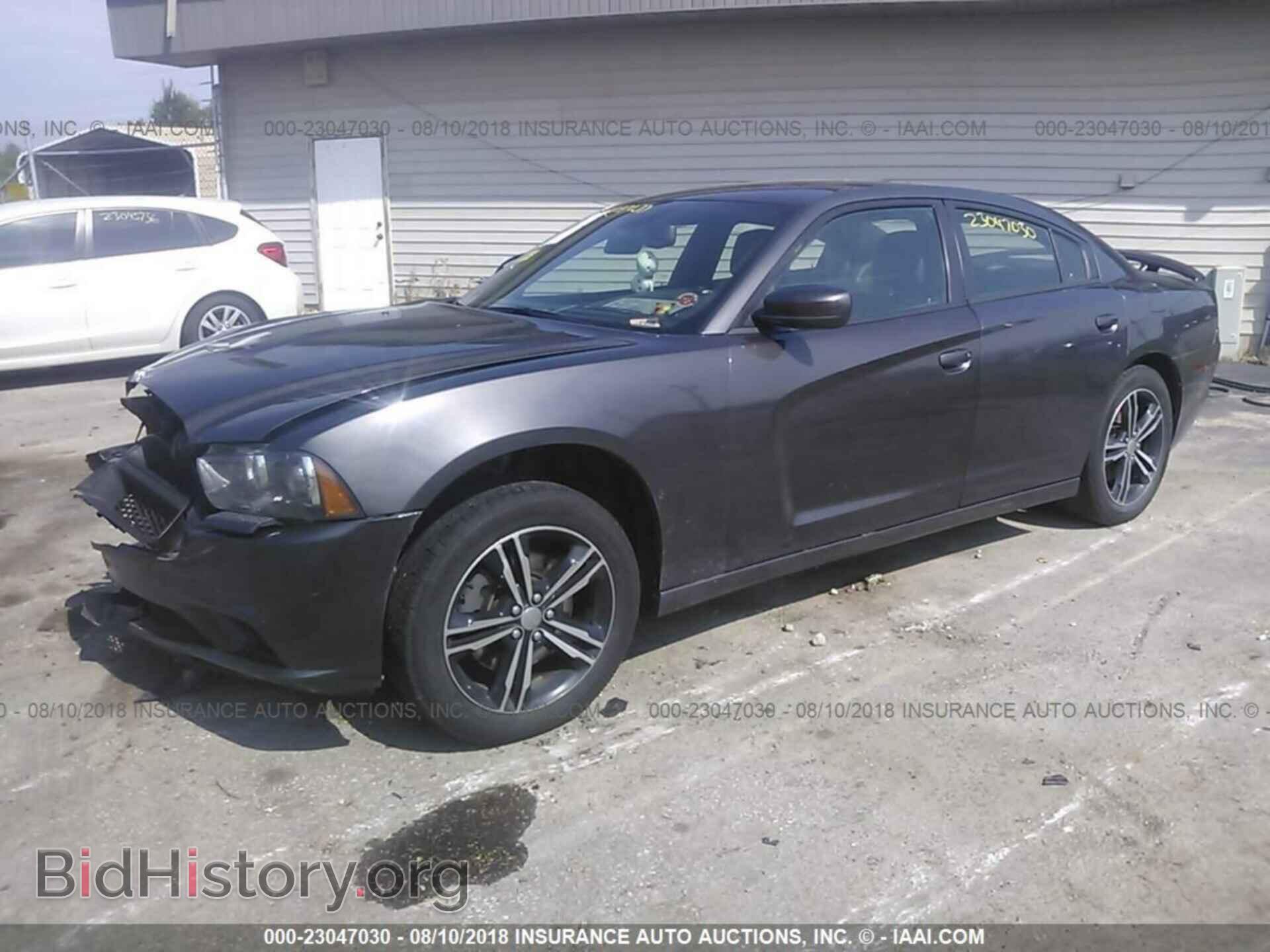 2013 Dodge Charger - VIN: 2C3CDXJG7DH656661 - Фото 2