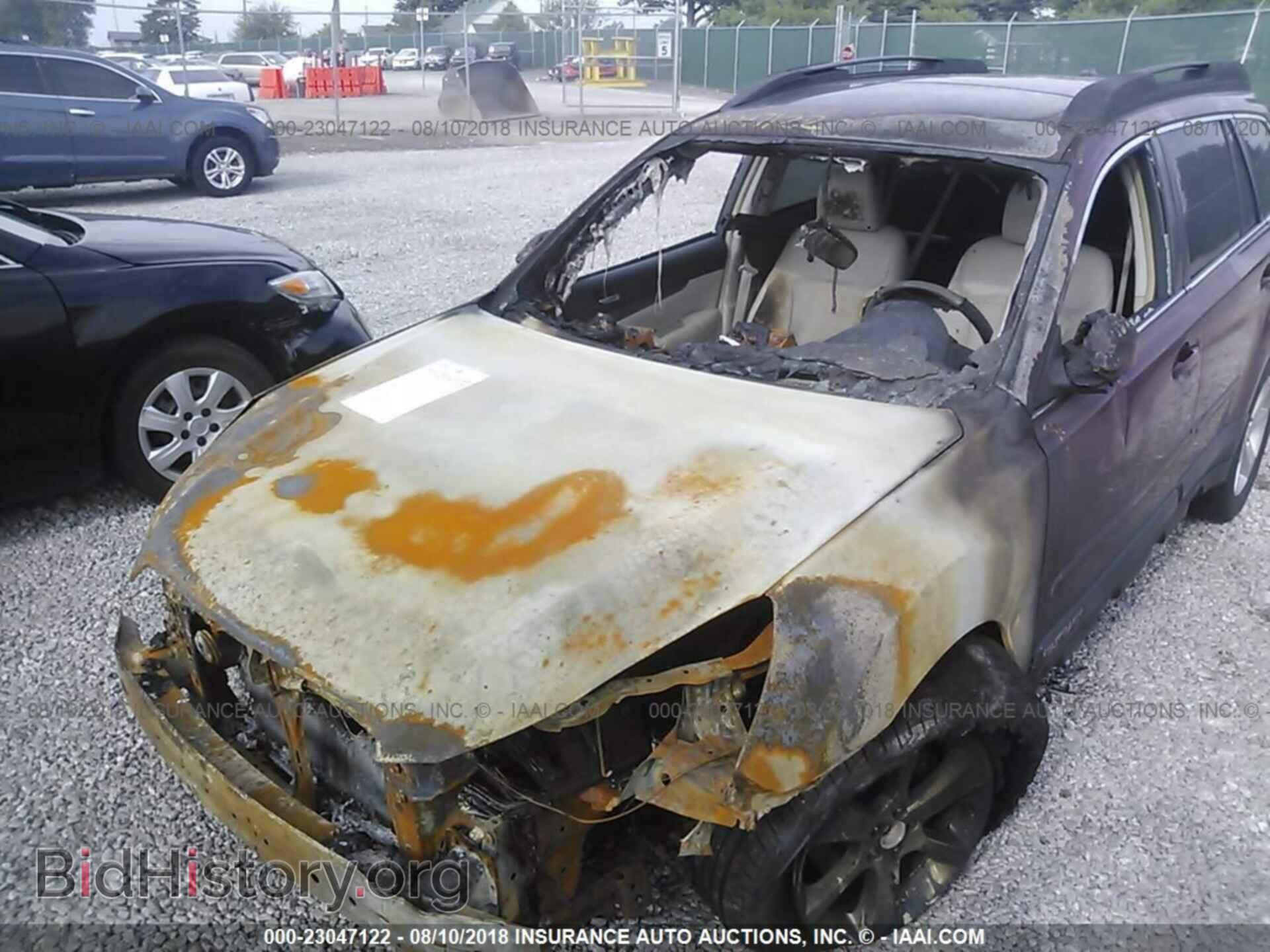 2013 Subaru Outback - VIN: 4S4BRBKC1D3221107 - Photo 6