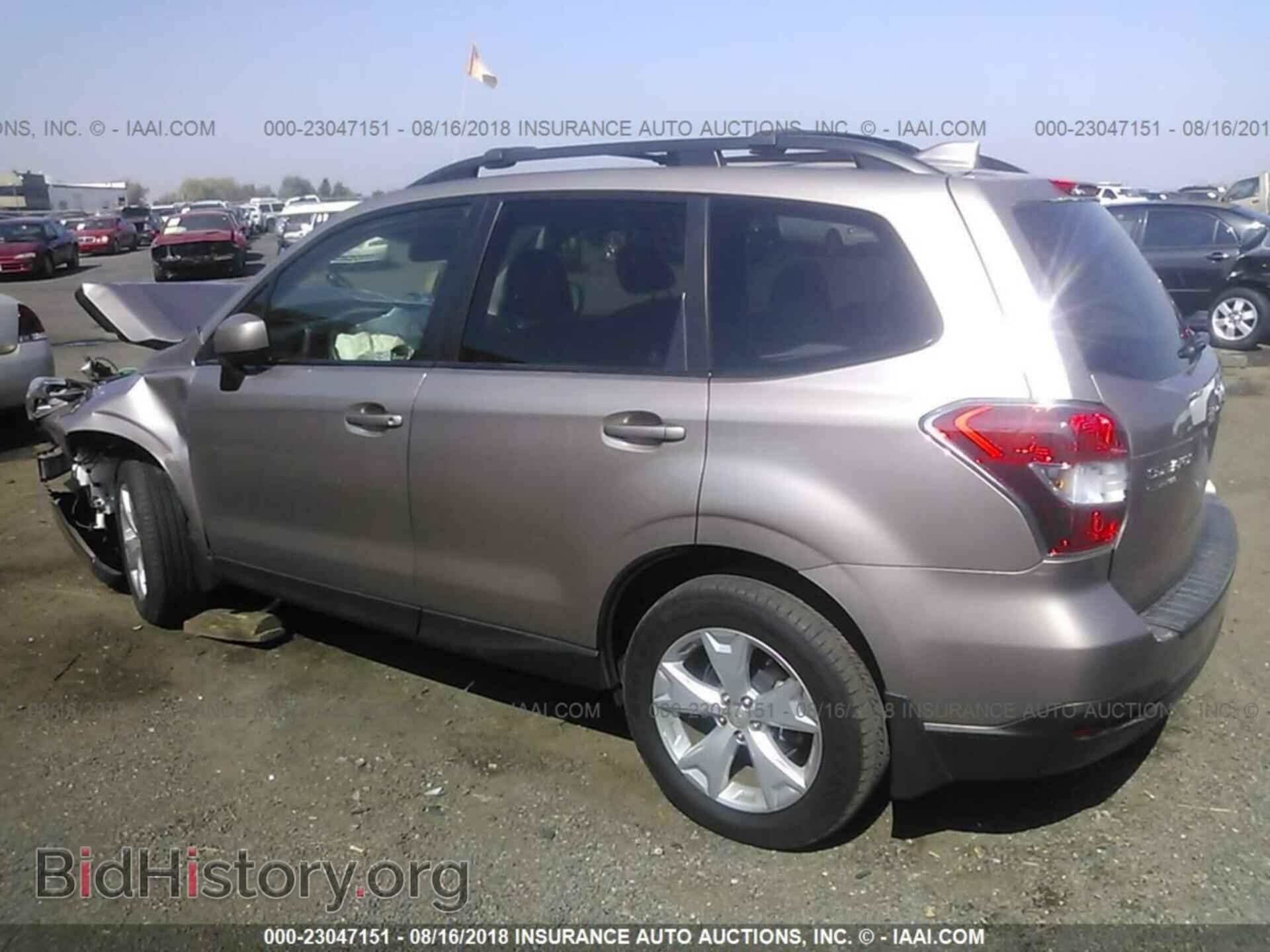 2016 Subaru Forester - VIN: JF2SJAFC2GH538645 - Фото 3