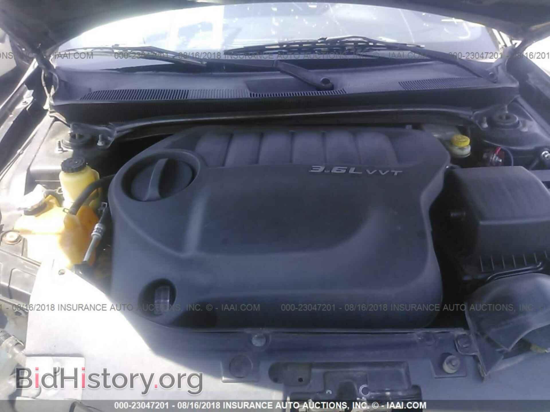2011 Chrysler 200 - VIN: 1C3BC2FG4BN519935 - Фото 10