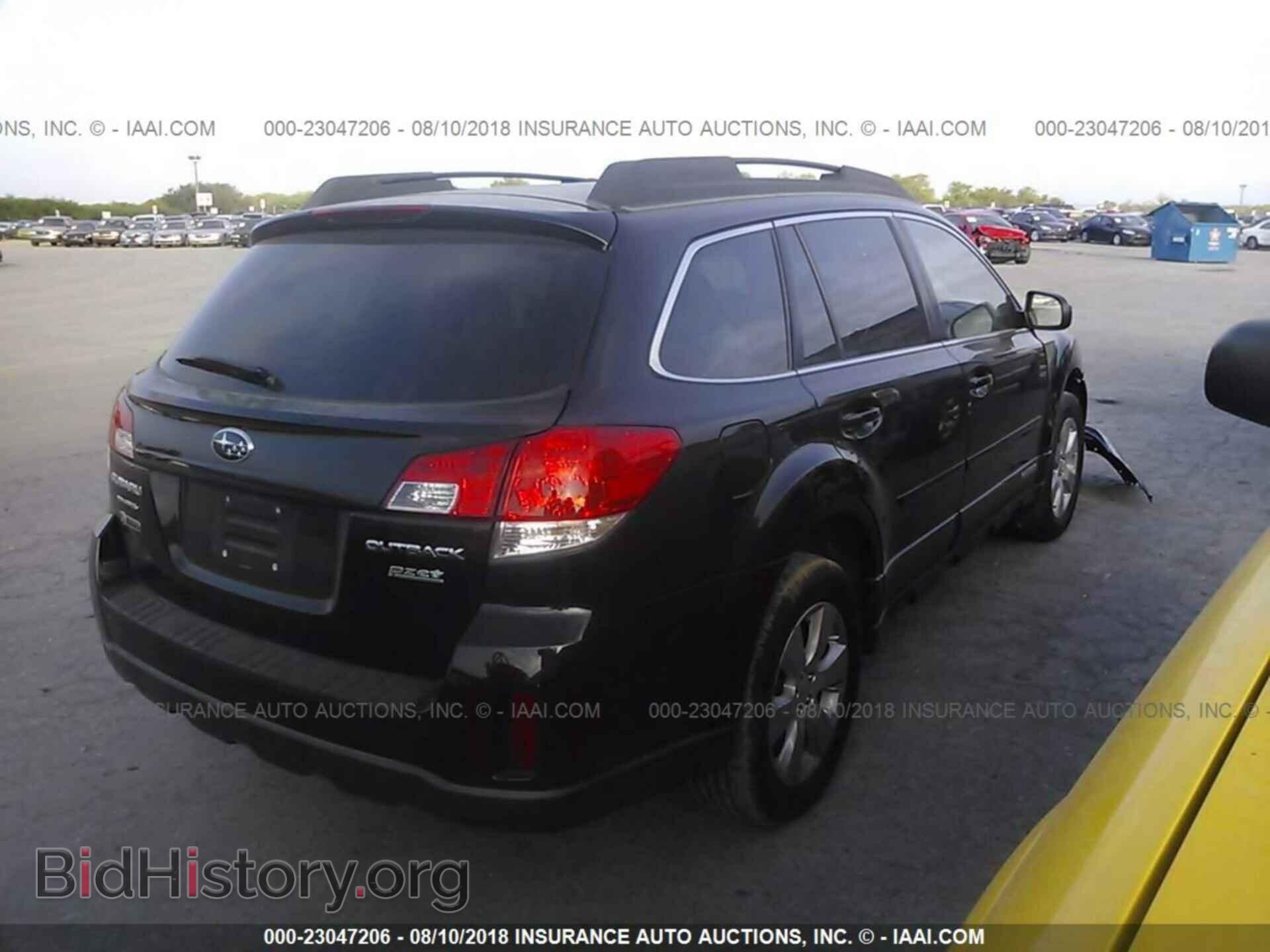 2012 Subaru Outback - VIN: 4S4BRBCC2C3248197 - Photo 4