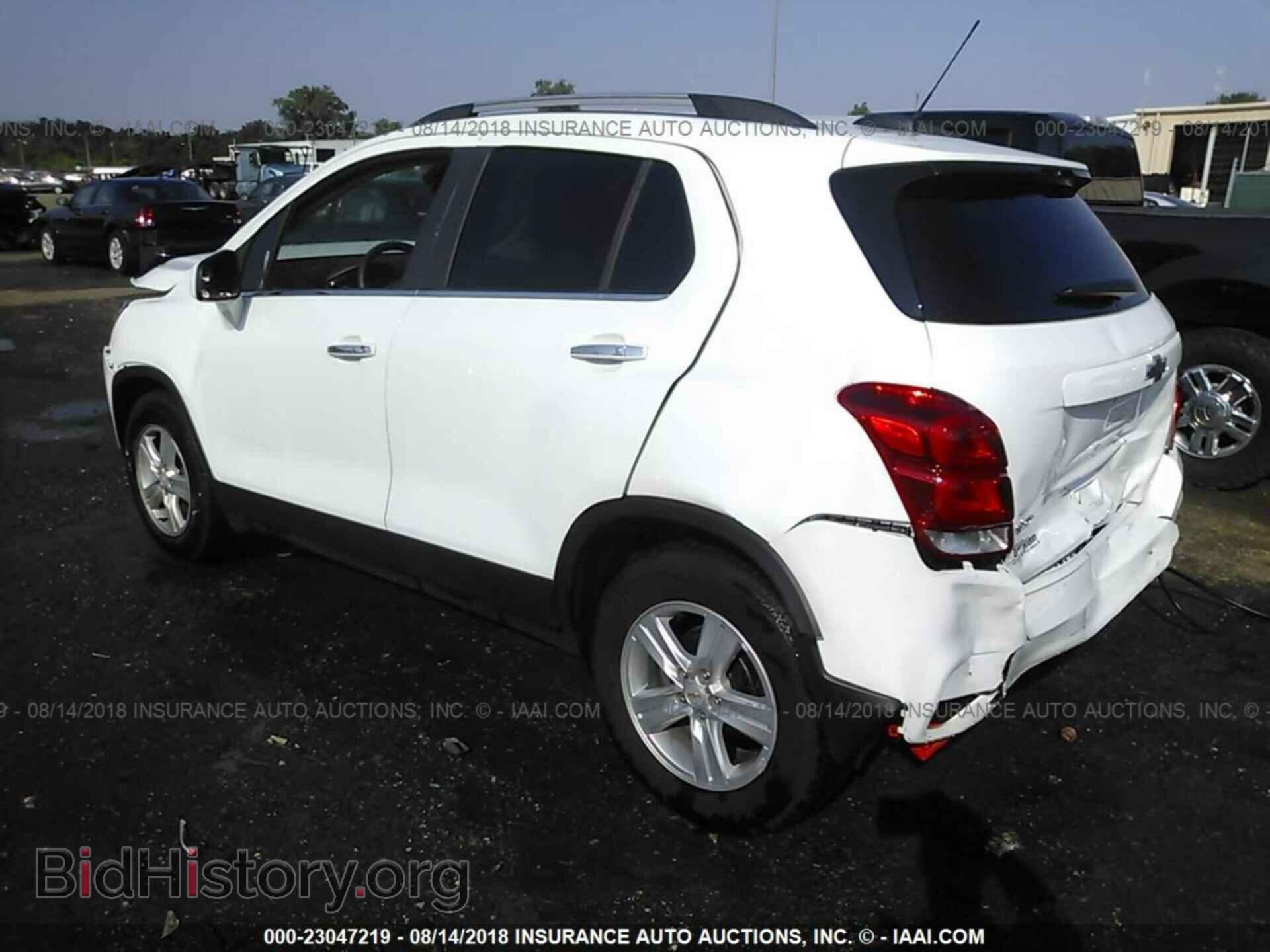 2017 Chevrolet Trax - VIN: KL7CJLSB2HB169847 - Фото 3