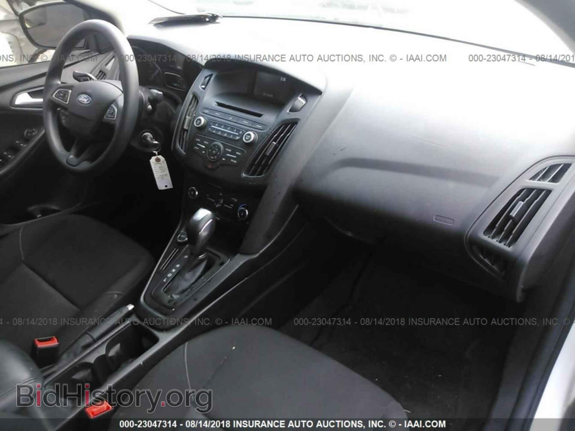 2015 Ford Focus - VIN: 1FADP3F23FL300037 - Фото 5