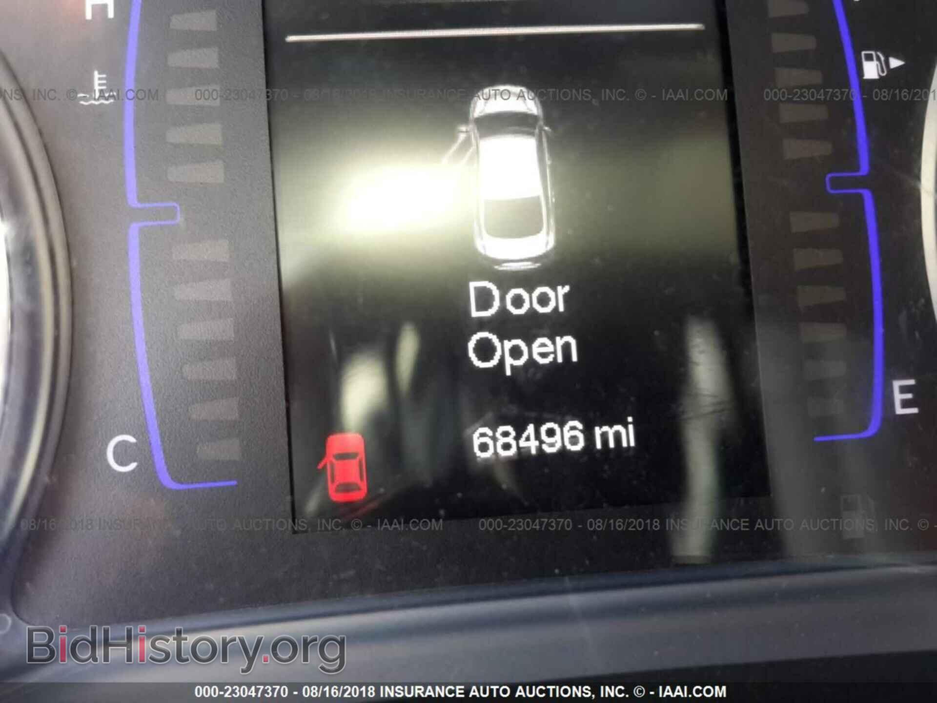 2015 Chrysler 200 - VIN: 1C3CCCAB5FN701445 - Фото 7