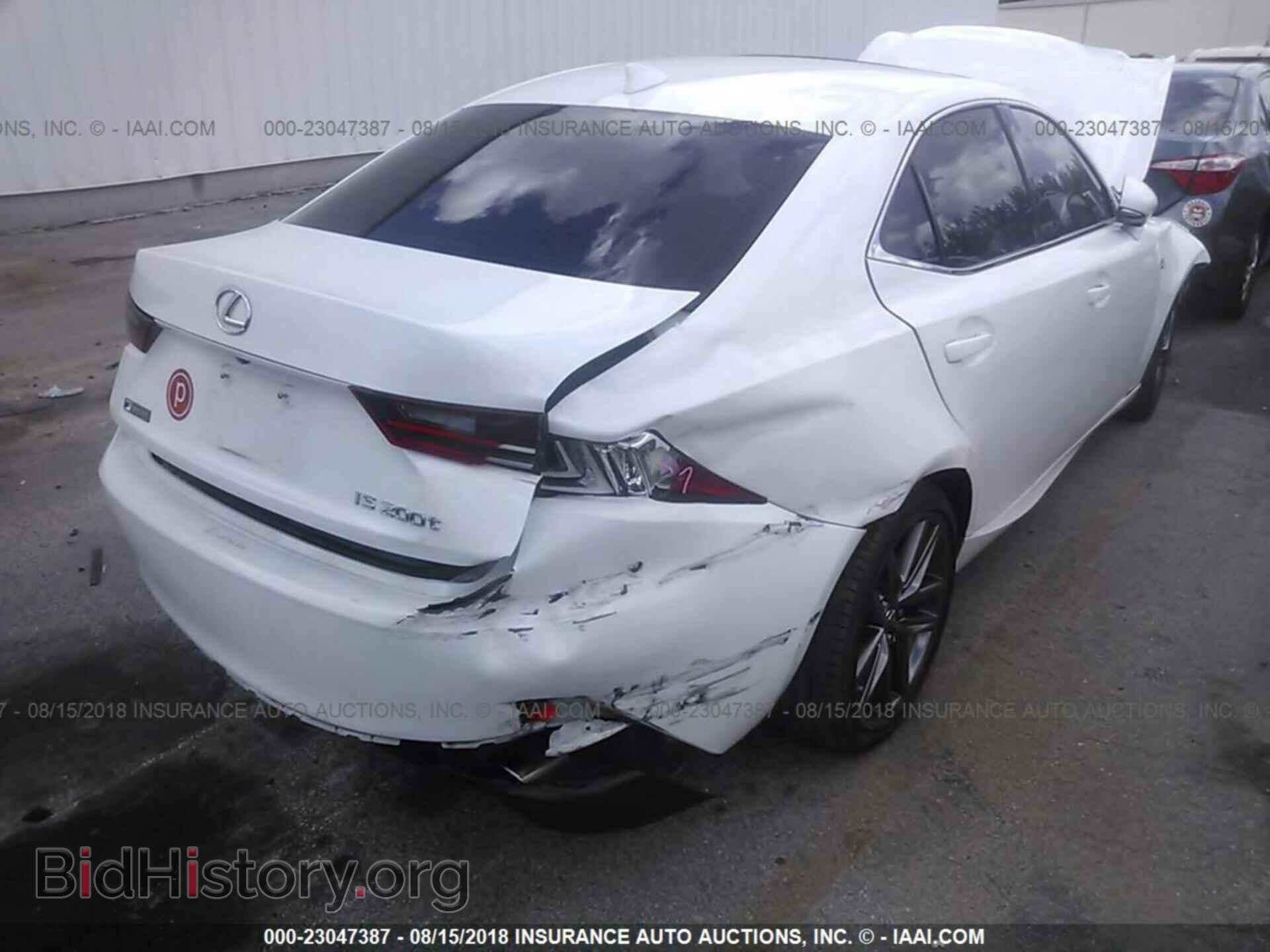 2016 Lexus Is - VIN: JTHBA1D2XG5017746 - Photo 4