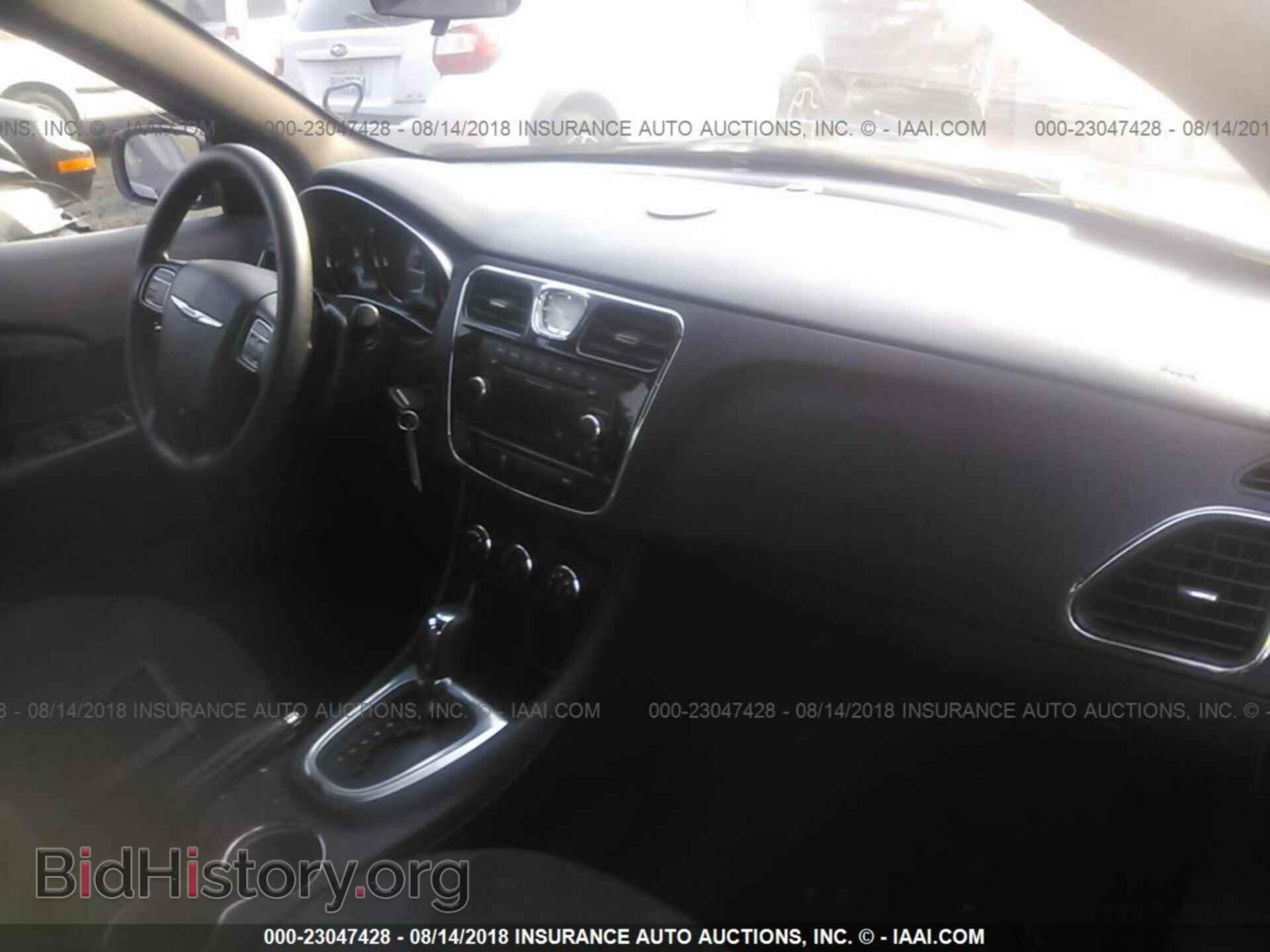 2013 Chrysler 200 - VIN: 1C3CCBAB8DN691310 - Фото 5