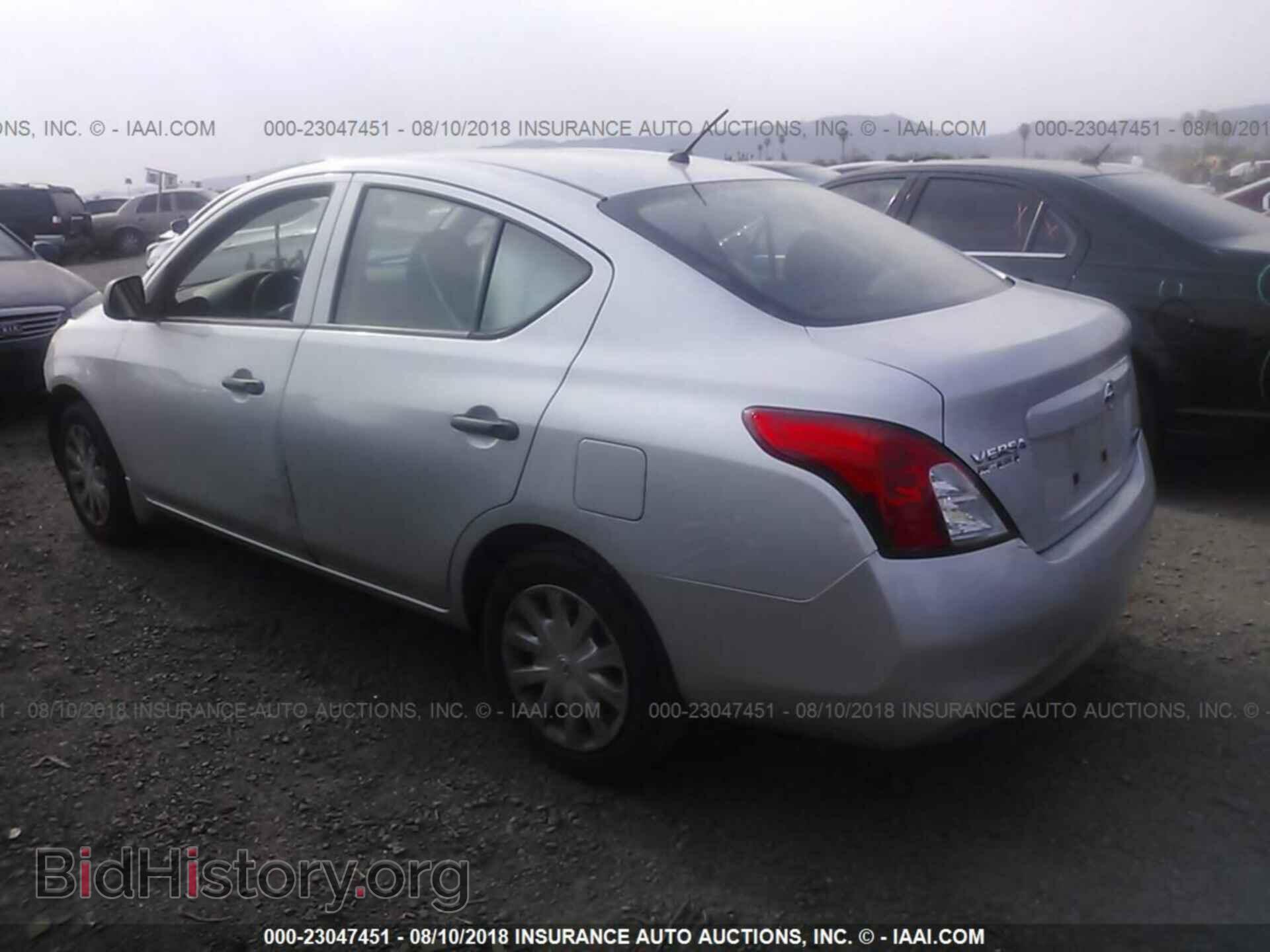 2012 Nissan Versa - VIN: 3N1CN7APXCL836461 - Фото 3