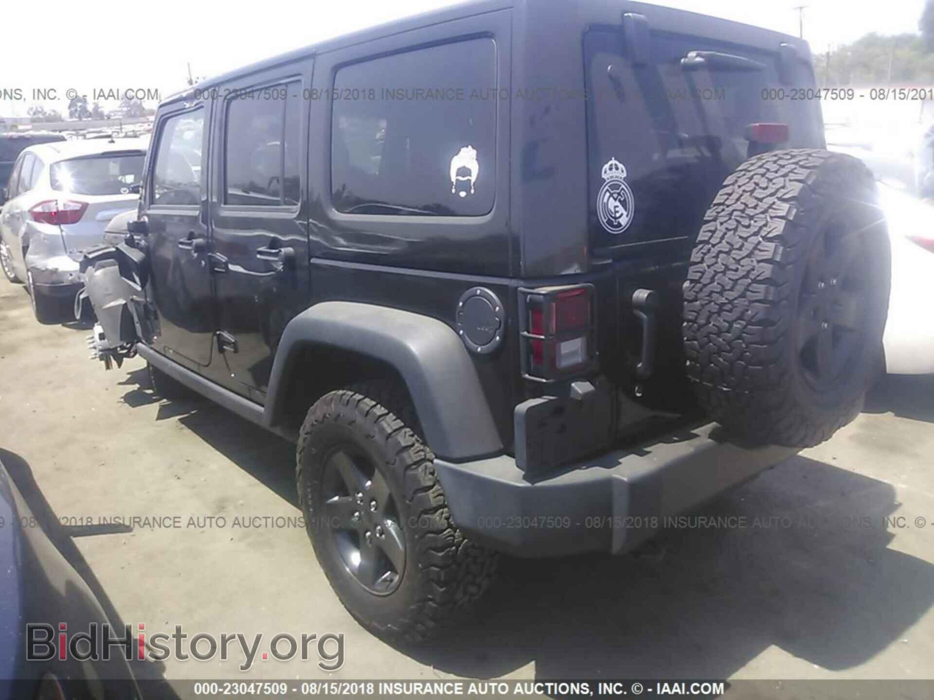 2017 Jeep Wrangler - VIN: 1C4HJWDG2HL644216 - Фото 3