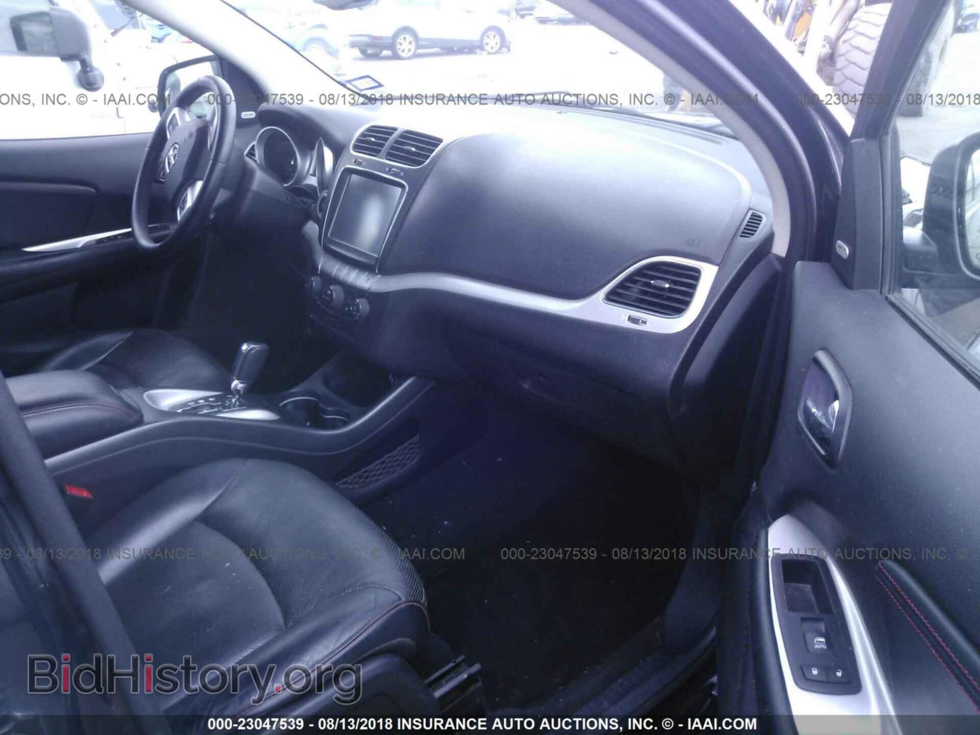 2016 Dodge Journey - VIN: 3C4PDDEG7GT108418 - Photo 5