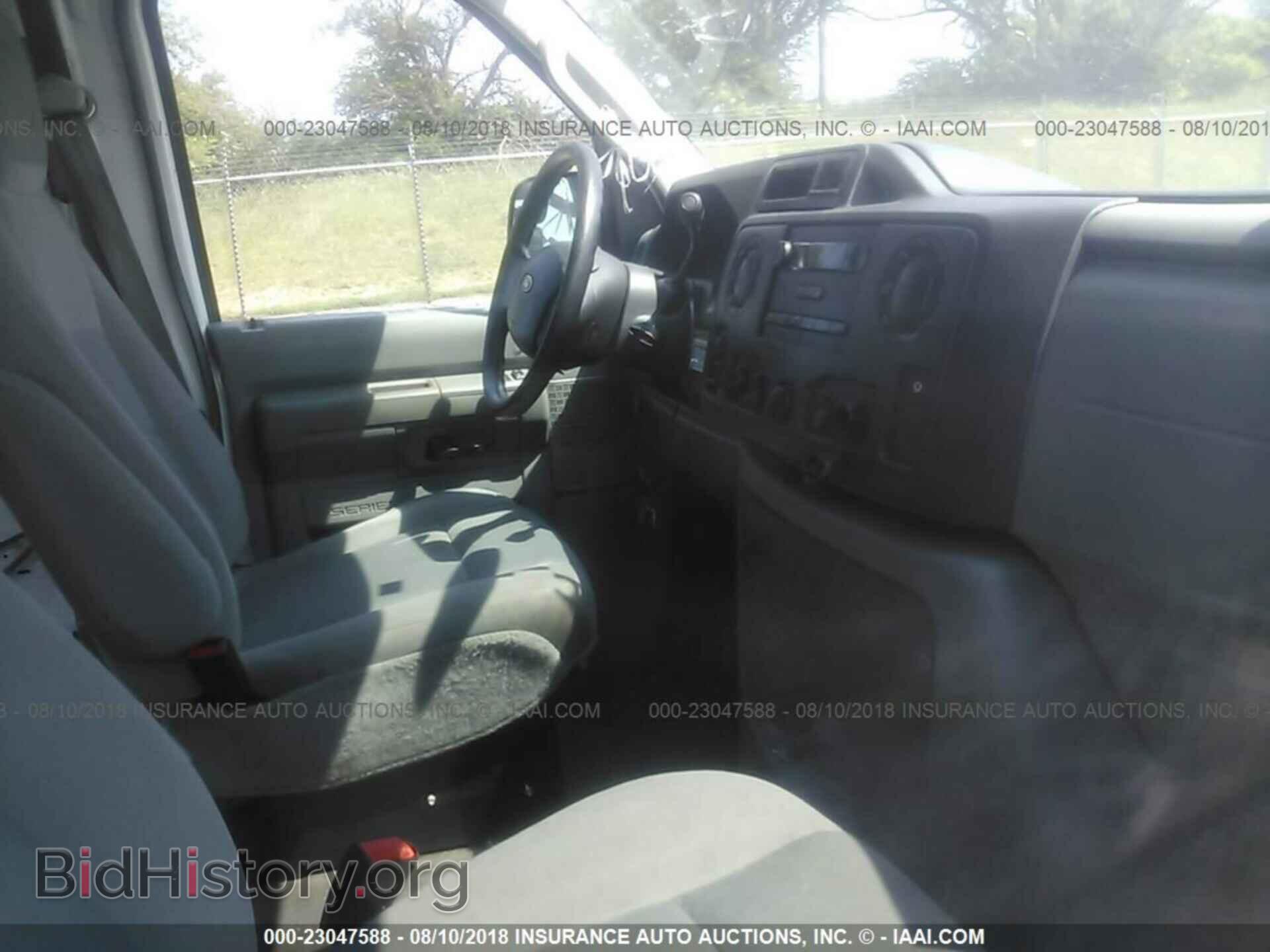 2013 Ford Econoline - VIN: 1FTNE2EW2DDA35556 - Фото 5