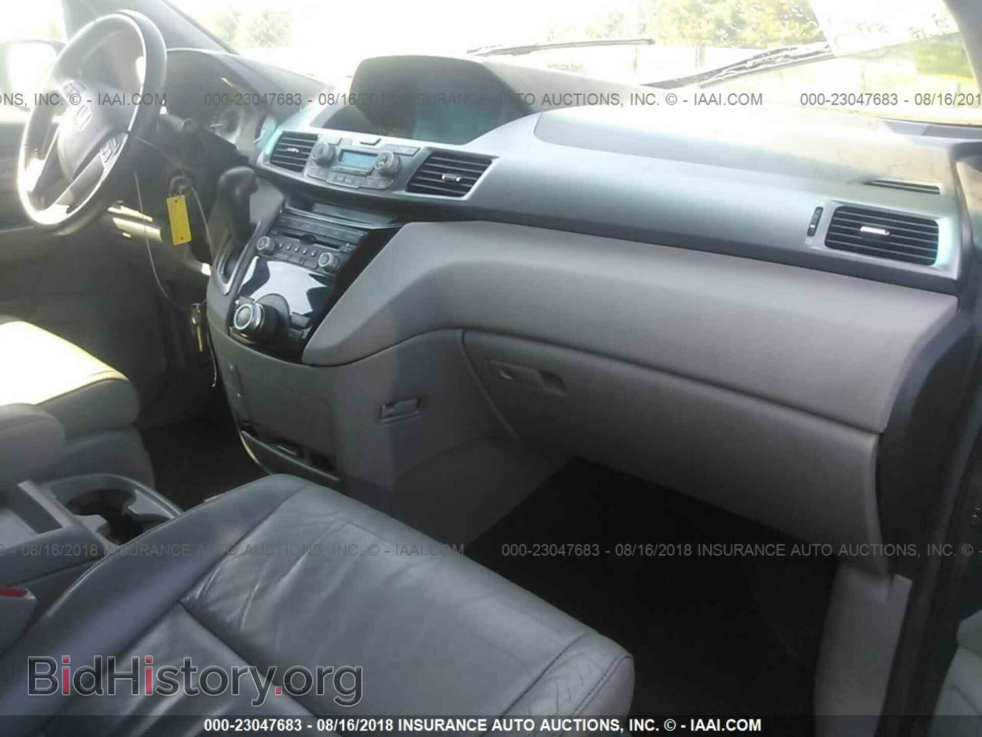 2012 Honda Odyssey - VIN: 5FNRL5H65CB056011 - Фото 5