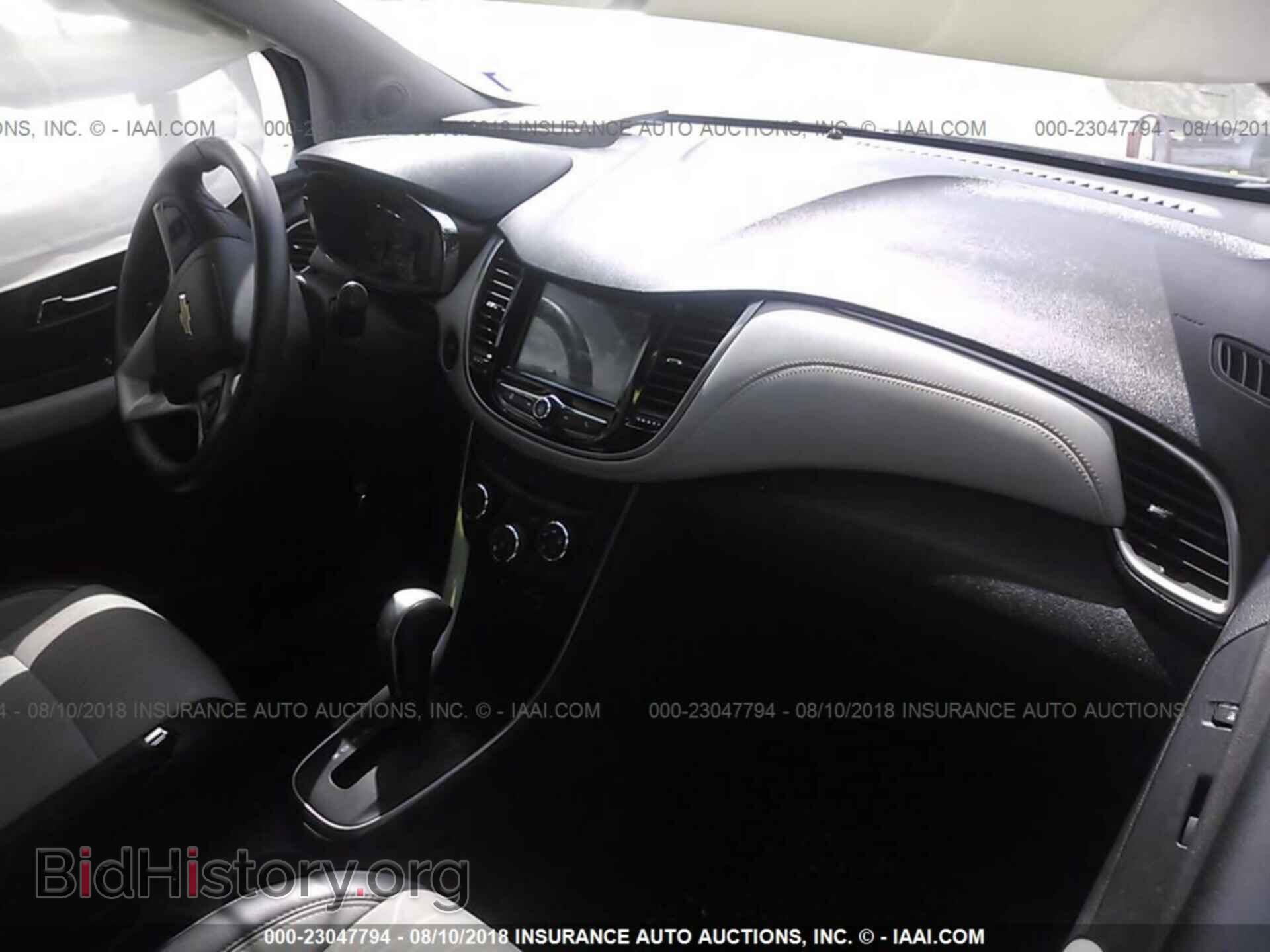 2017 Chevrolet Trax - VIN: 3GNCJLSB4HL145199 - Фото 5