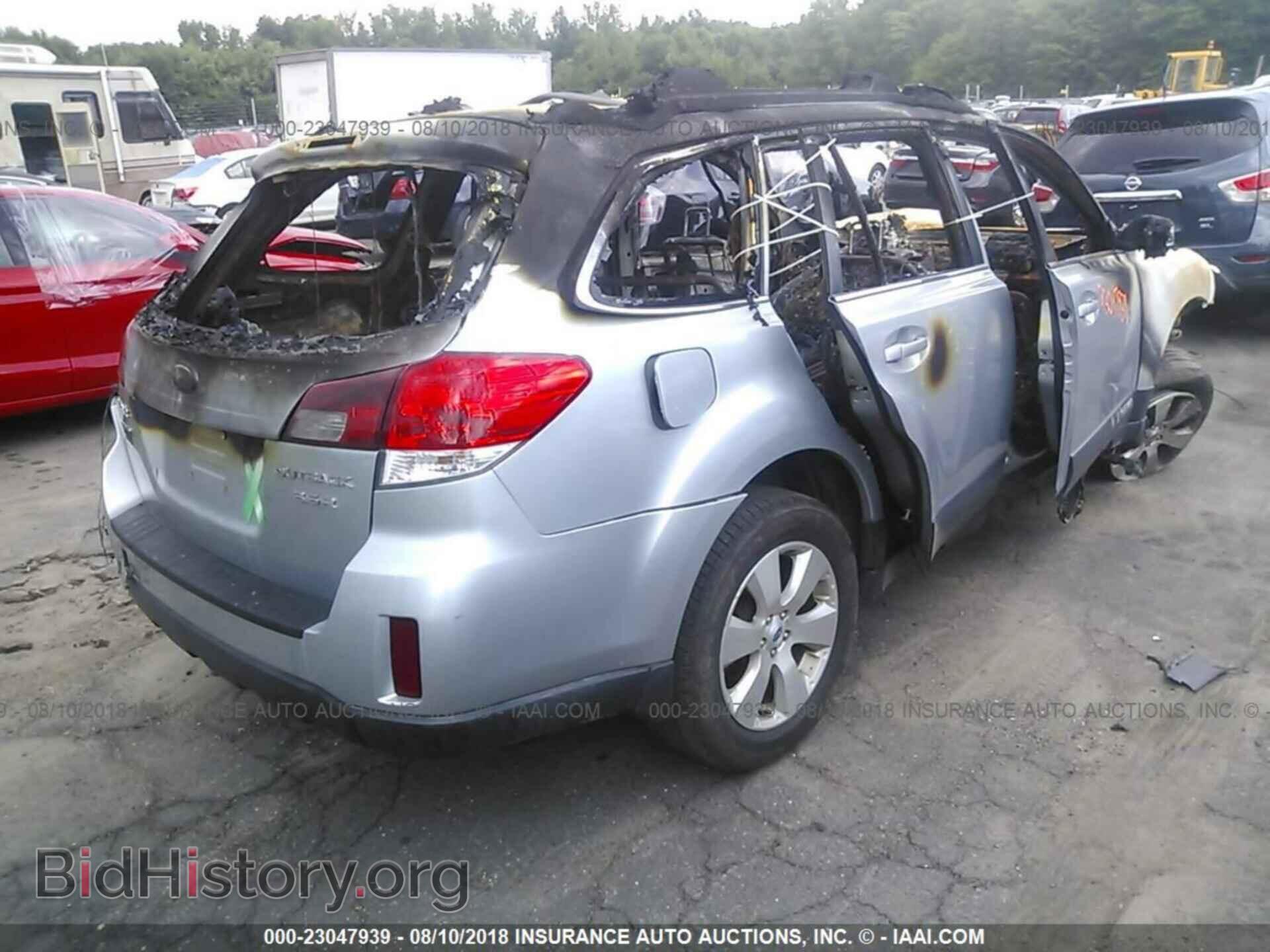 2012 Subaru Outback - VIN: 4S4BRDKC4C2264307 - Фото 4