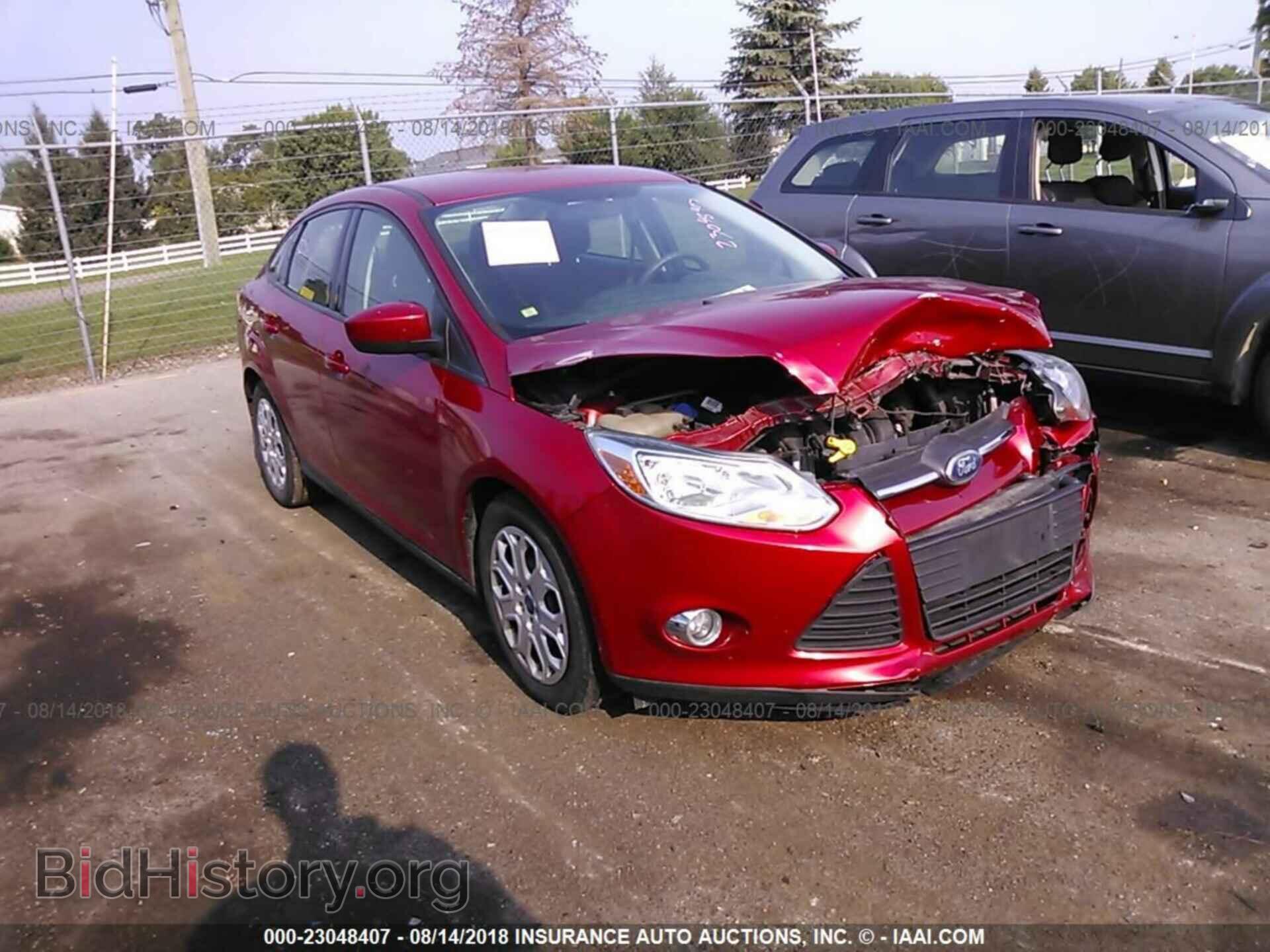 Фотография 1FAHP3F28CL304260 - Ford Focus 2012