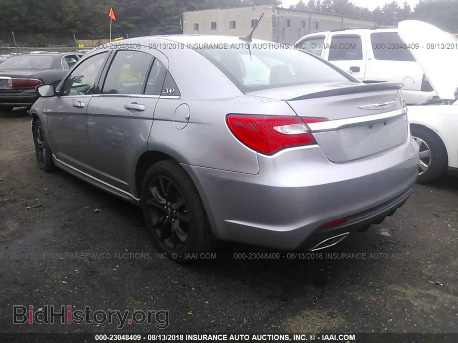 2014 Chrysler 200 - VIN: 1C3CCBCG9EN170879 - Фото 3