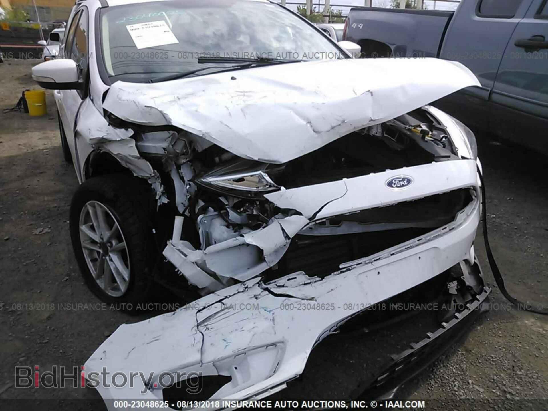 2015 Ford Focus - VIN: 1FADP3F22FL217151 - Photo 6