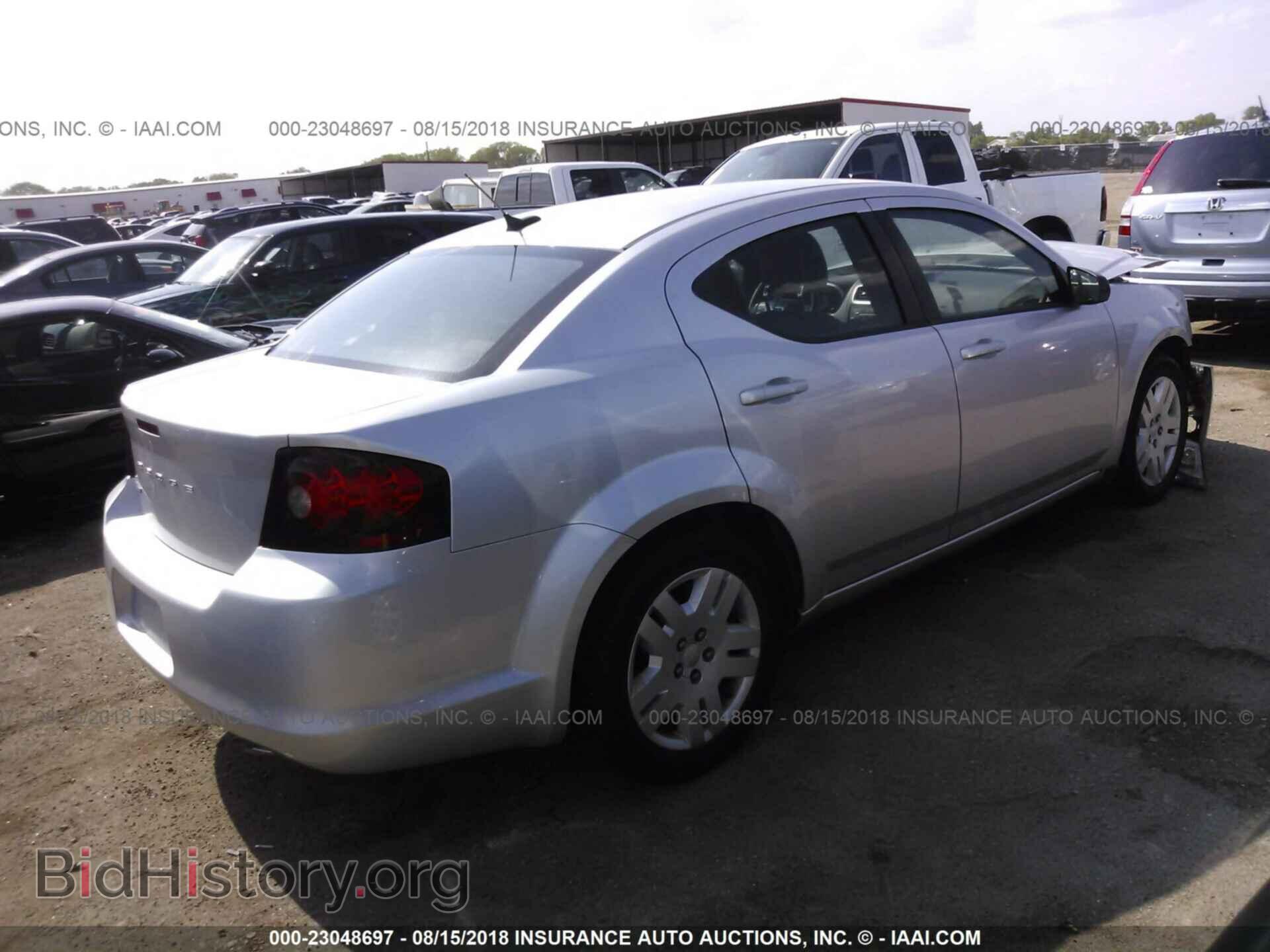 2011 Dodge Avenger - VIN: 1B3BD4FB9BN587903 - Photo 4