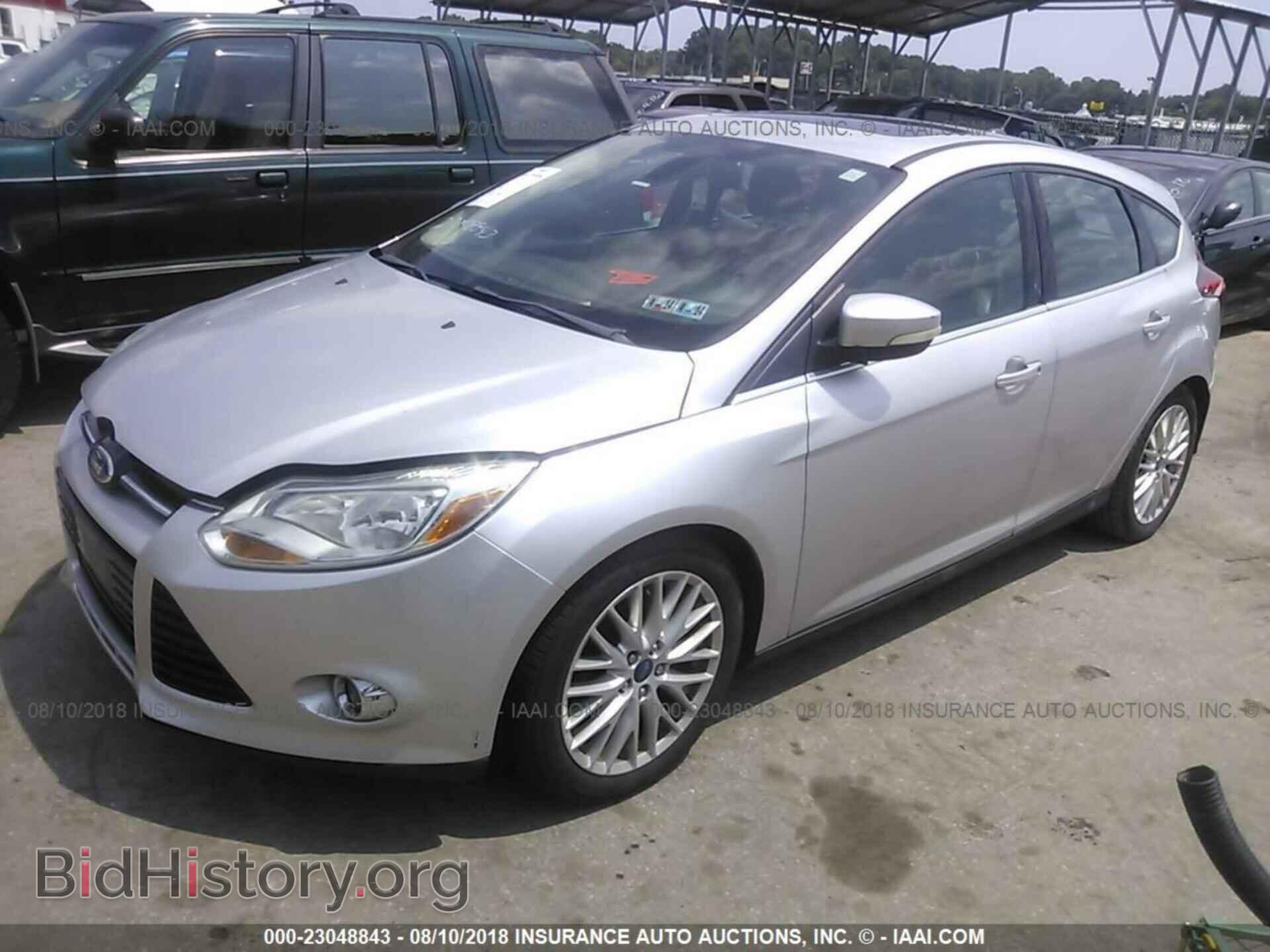 2012 Ford Focus - VIN: 1FAHP3M28CL180008 - Photo 2