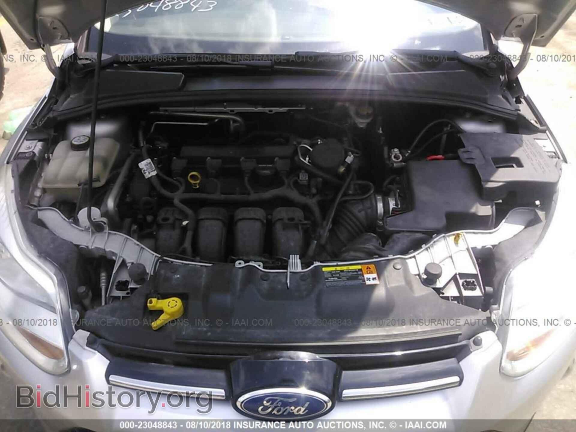 2012 Ford Focus - VIN: 1FAHP3M28CL180008 - Photo 10