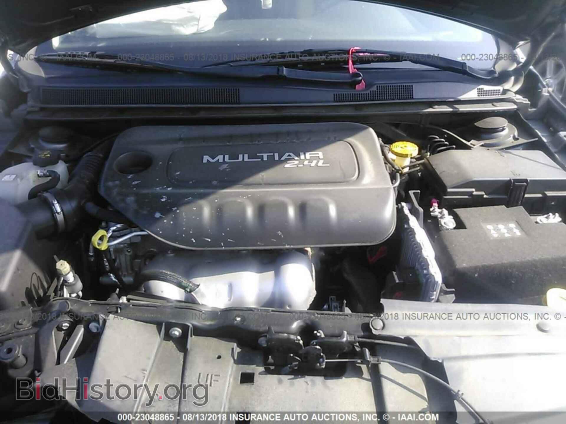 2015 Chrysler 200 - VIN: 1C3CCCAB4FN700335 - Photo 10