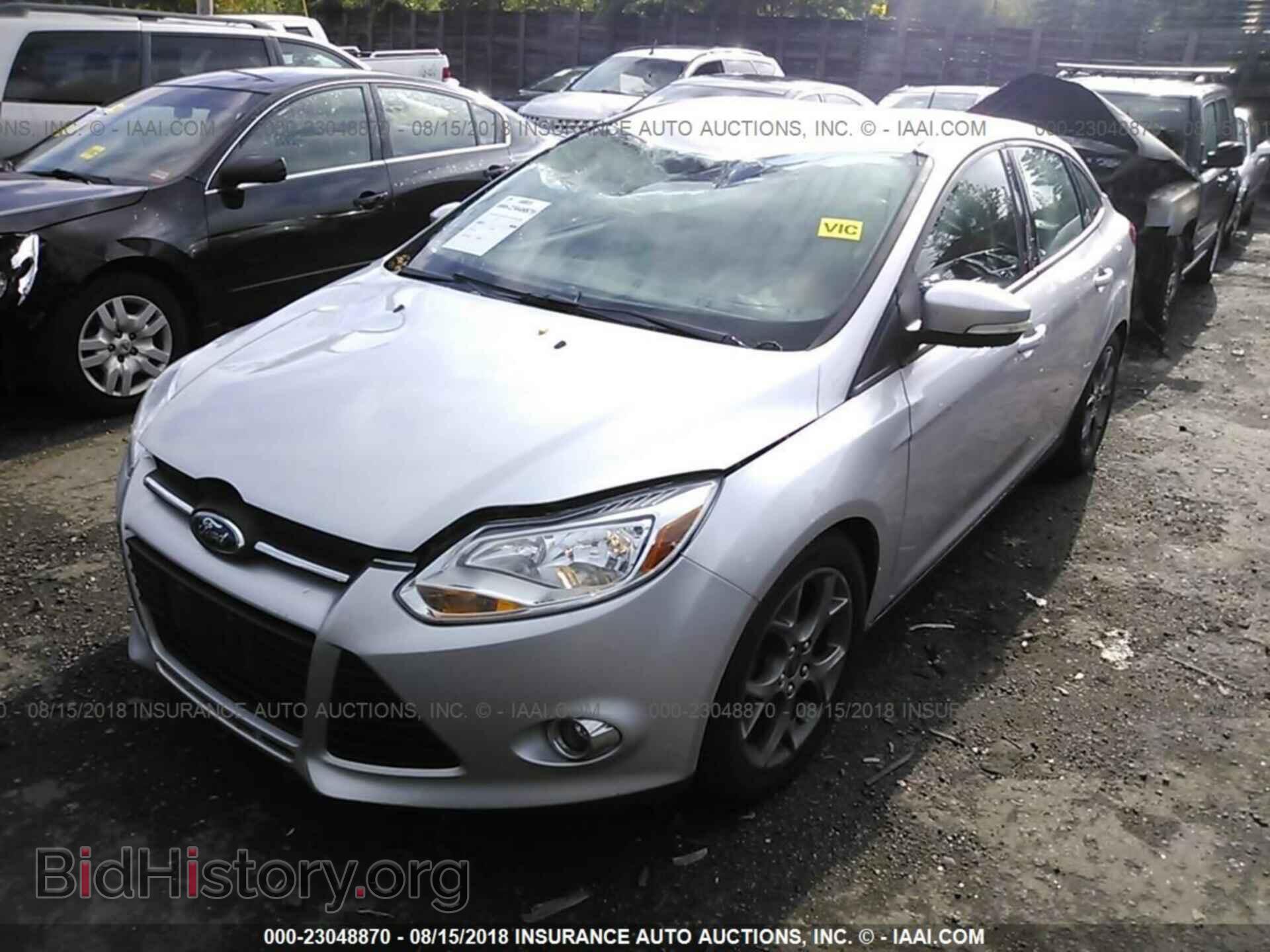 2013 Ford Focus - VIN: 1FADP3F26DL326838 - Photo 2