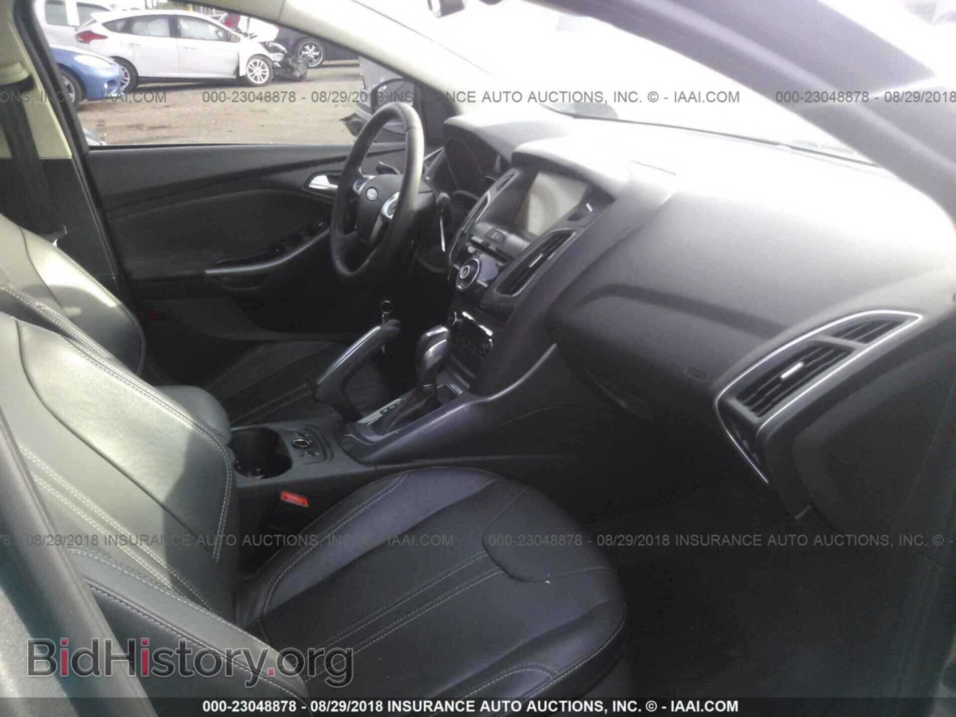 2012 Ford Focus - VIN: 1FAHP3J27CL248965 - Photo 5
