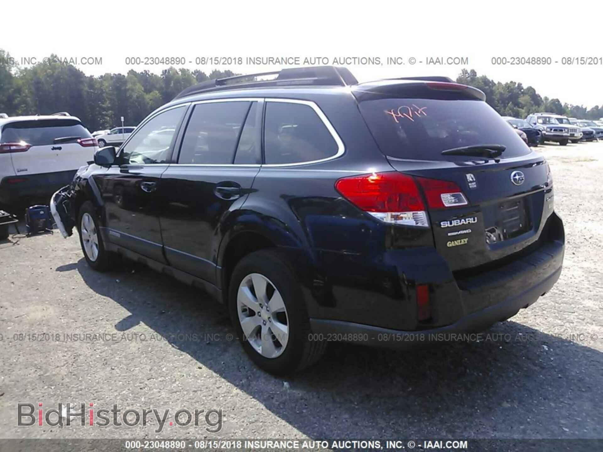 2012 Subaru Outback - VIN: 4S4BRBCC8C3241447 - Photo 3