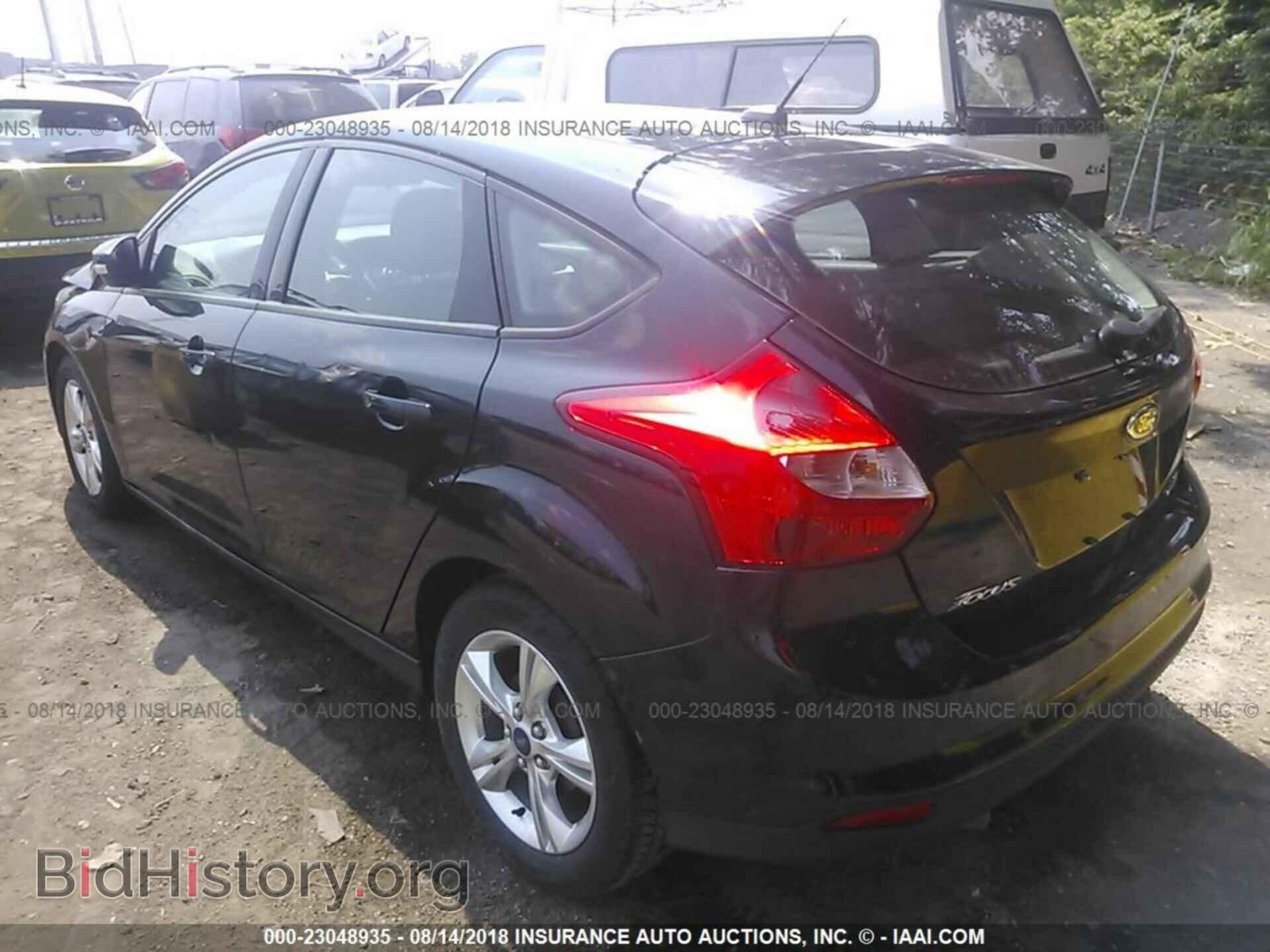 2014 Ford Focus - VIN: 1FADP3K22EL136803 - Photo 3