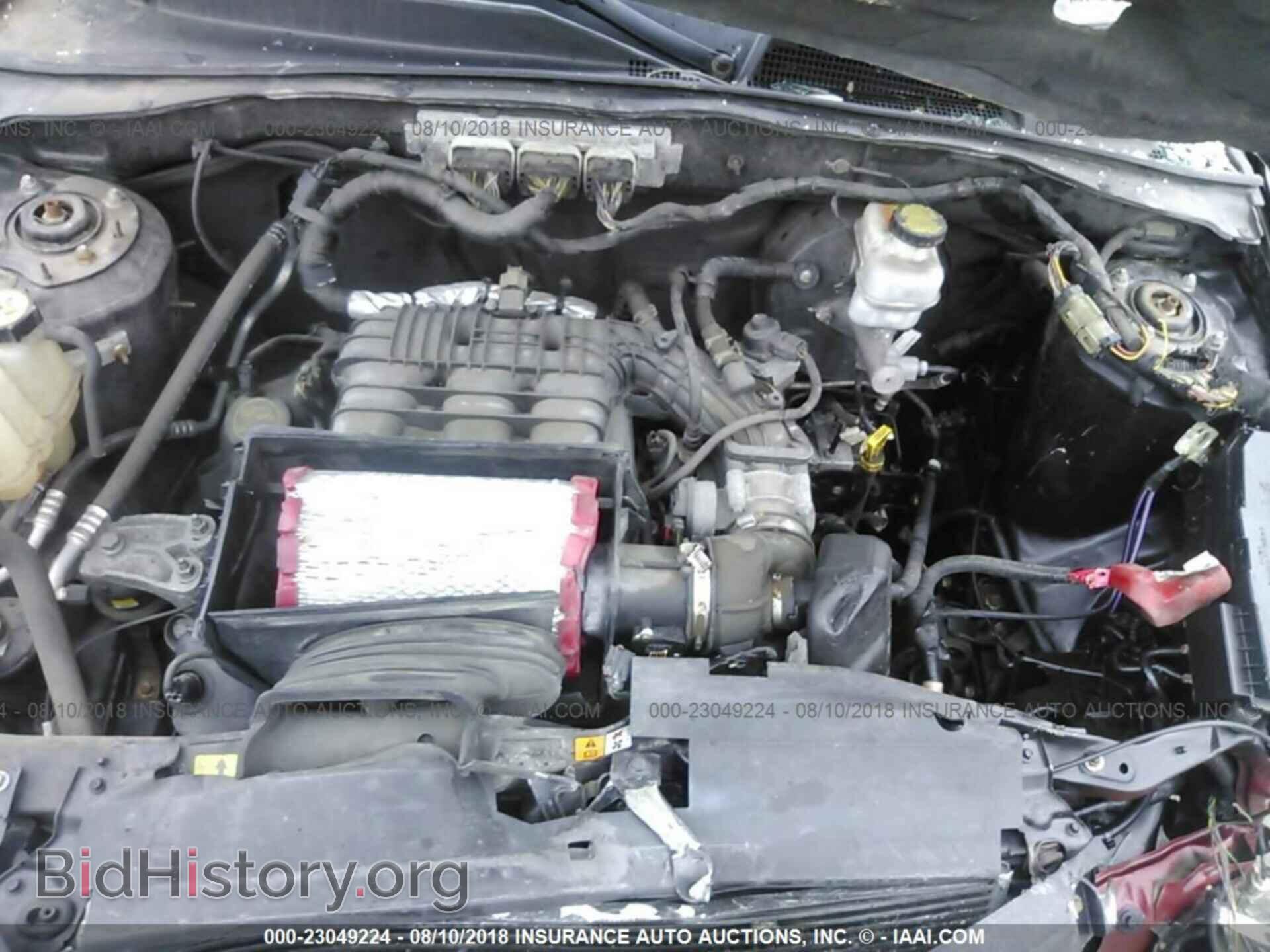 2011 Ford Escape - VIN: 1FMCU0EG7BKC47610 - Photo 10