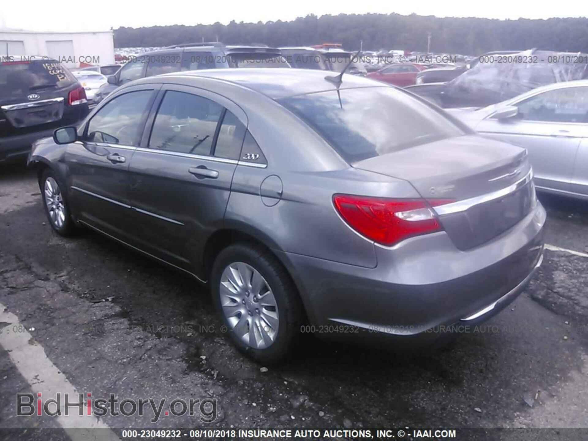 2012 Chrysler 200 - VIN: 1C3CCBAB0CN273435 - Фото 3