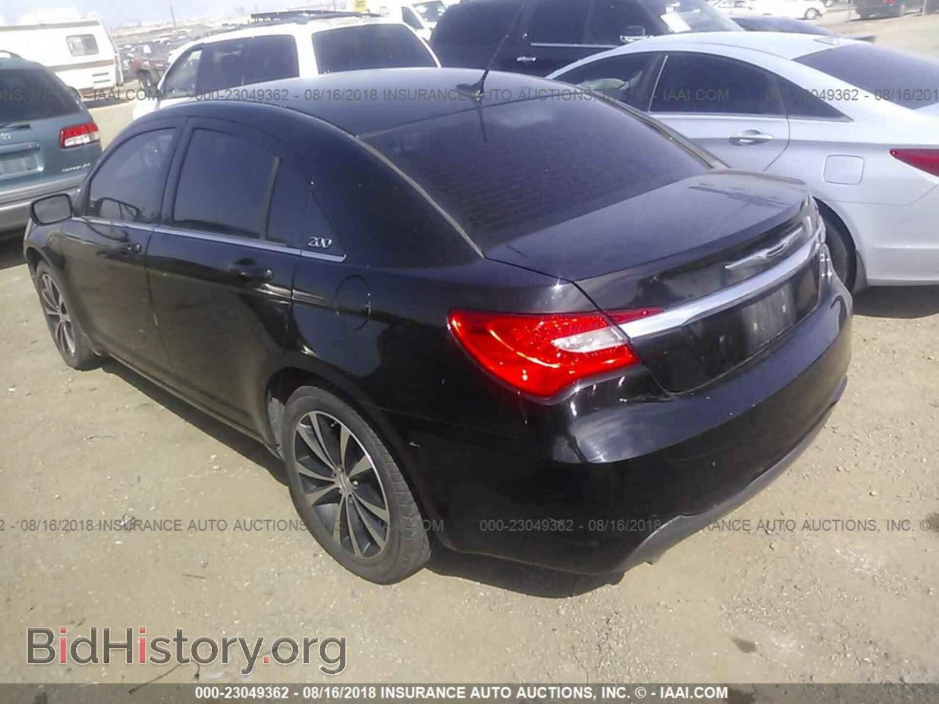 2012 Chrysler 200 - VIN: 1C3CCBHG7CN307985 - Фото 3