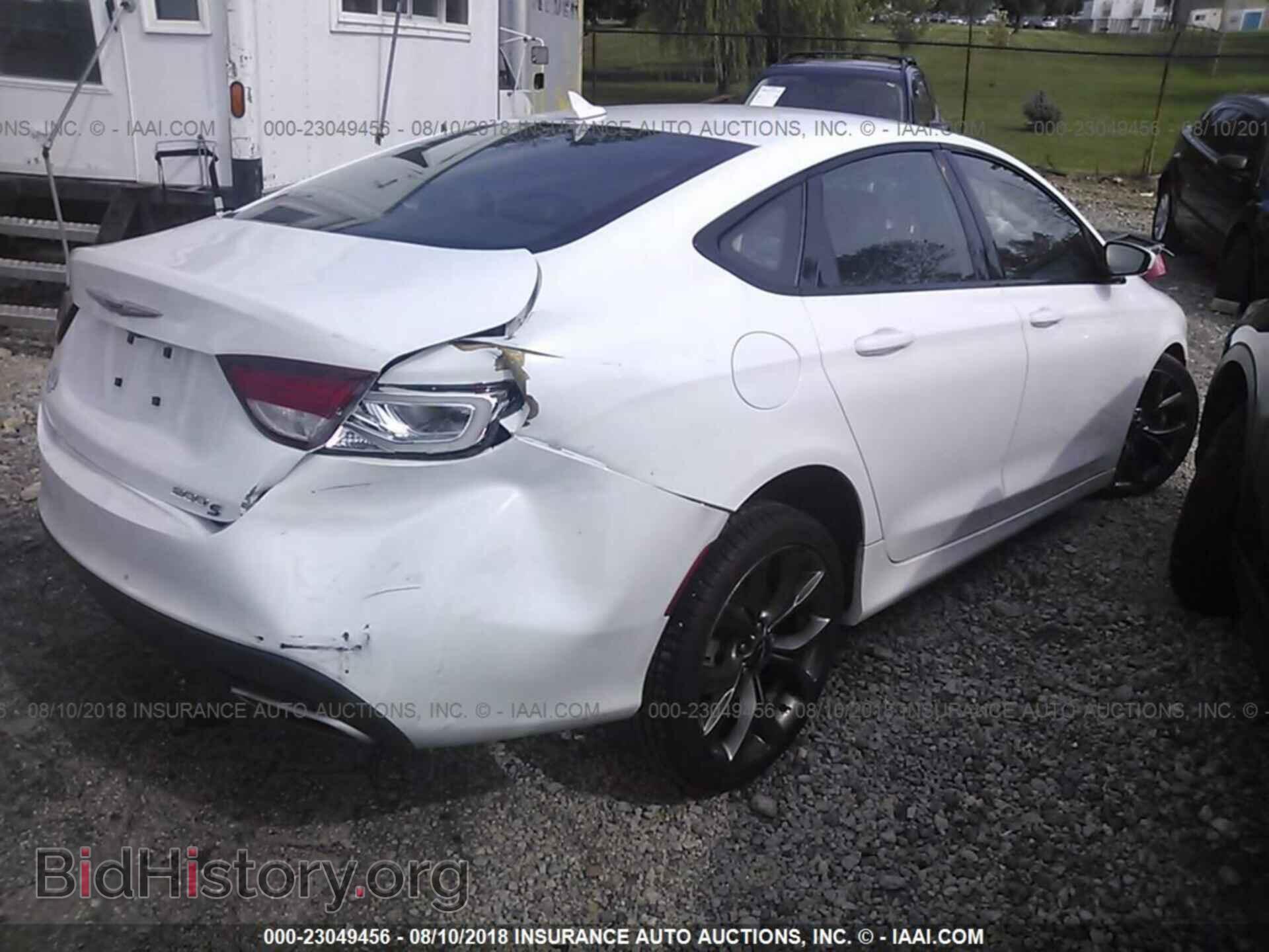2015 Chrysler 200 - VIN: 1C3CCCBG4FN506074 - Фото 4