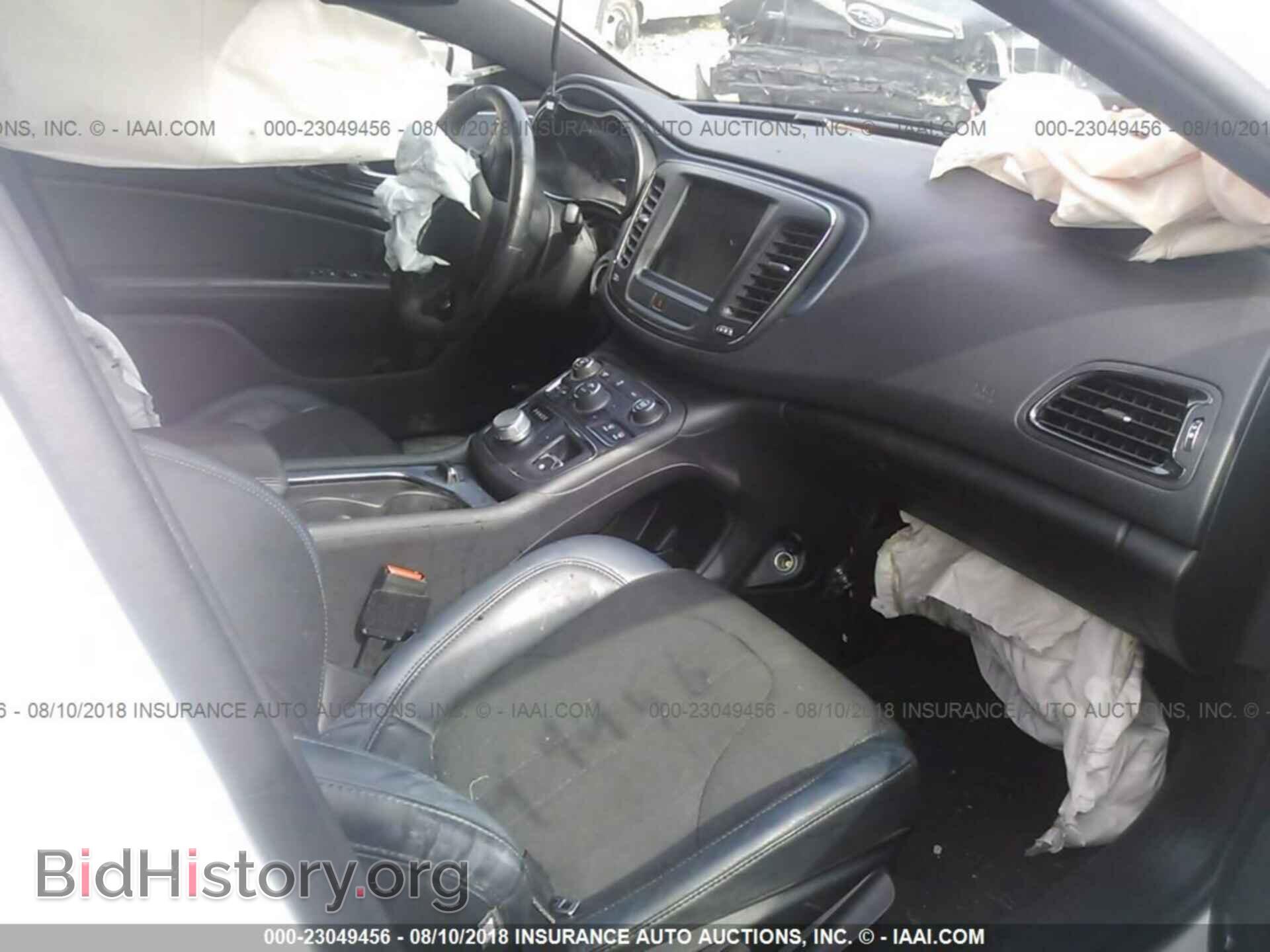 2015 Chrysler 200 - VIN: 1C3CCCBG4FN506074 - Фото 5