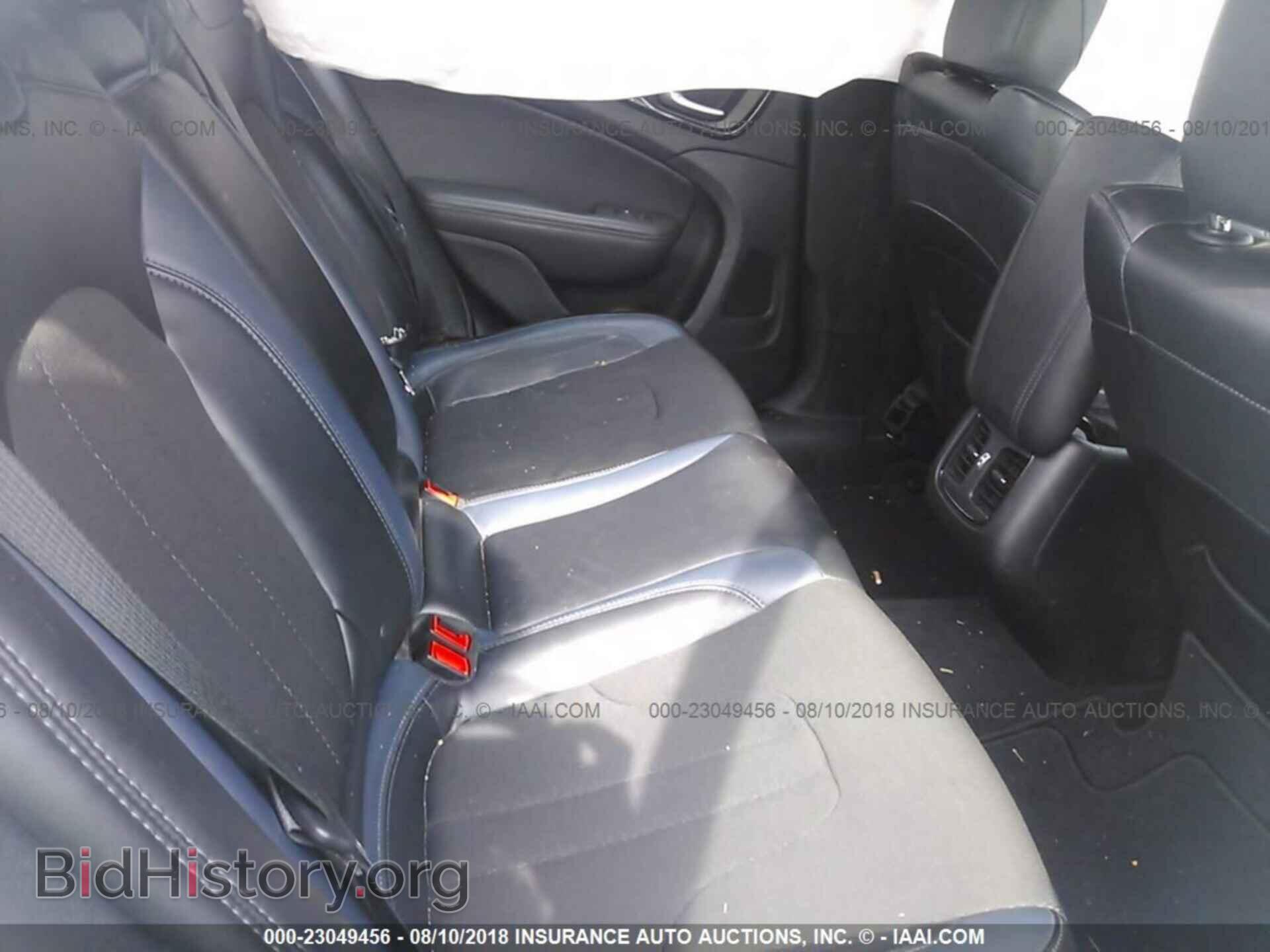 2015 Chrysler 200 - VIN: 1C3CCCBG4FN506074 - Фото 8