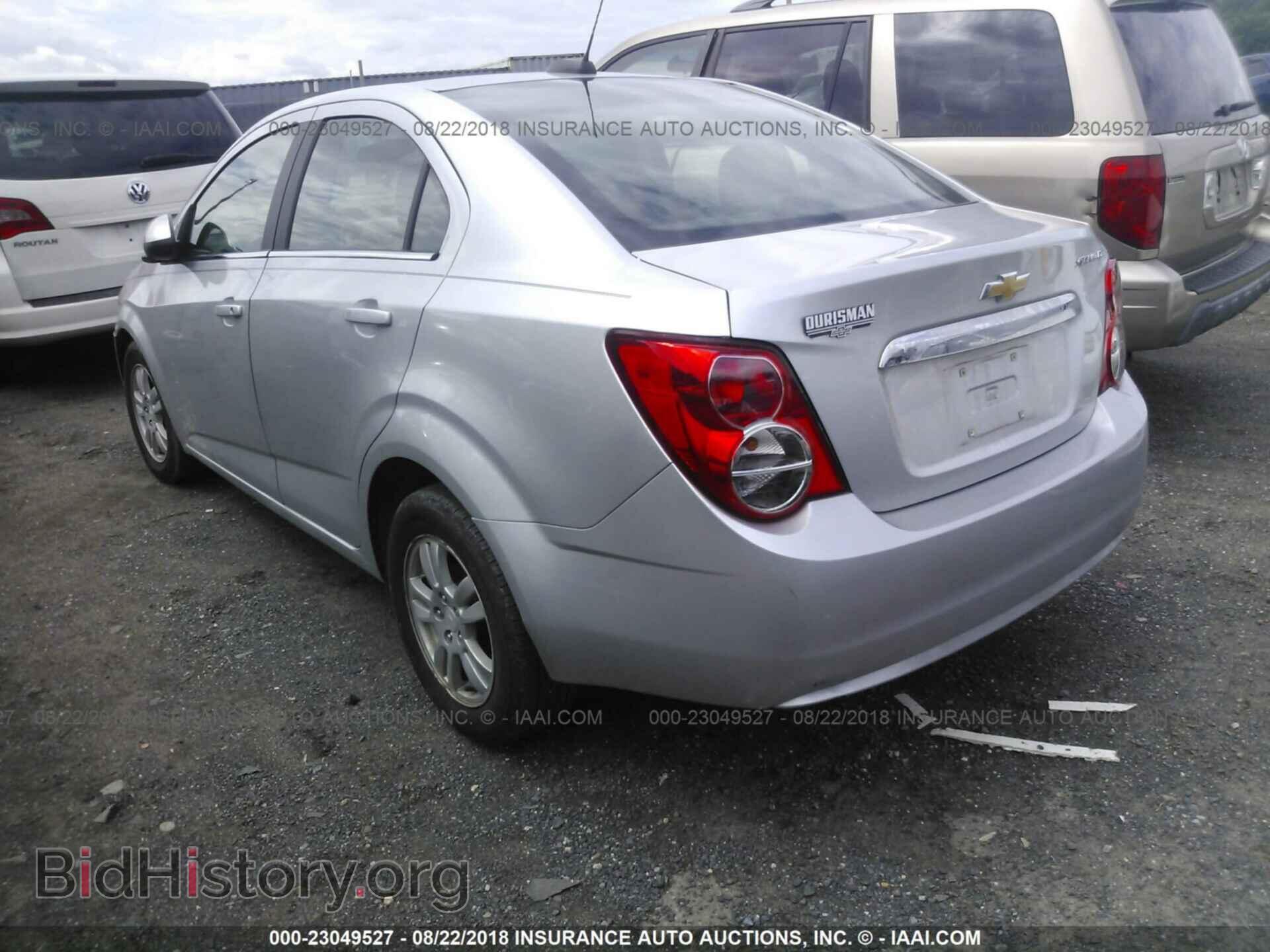 2015 Chevrolet Sonic - VIN: 1G1JC5SG2F4217465 - Фото 3