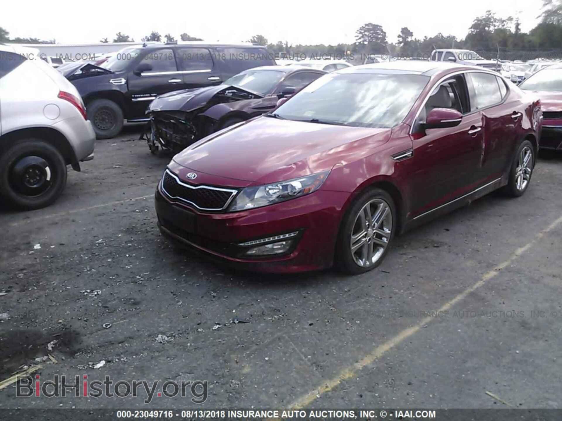 2013 Kia Optima - VIN: 5XXGR4A63DG121737 - Photo 2