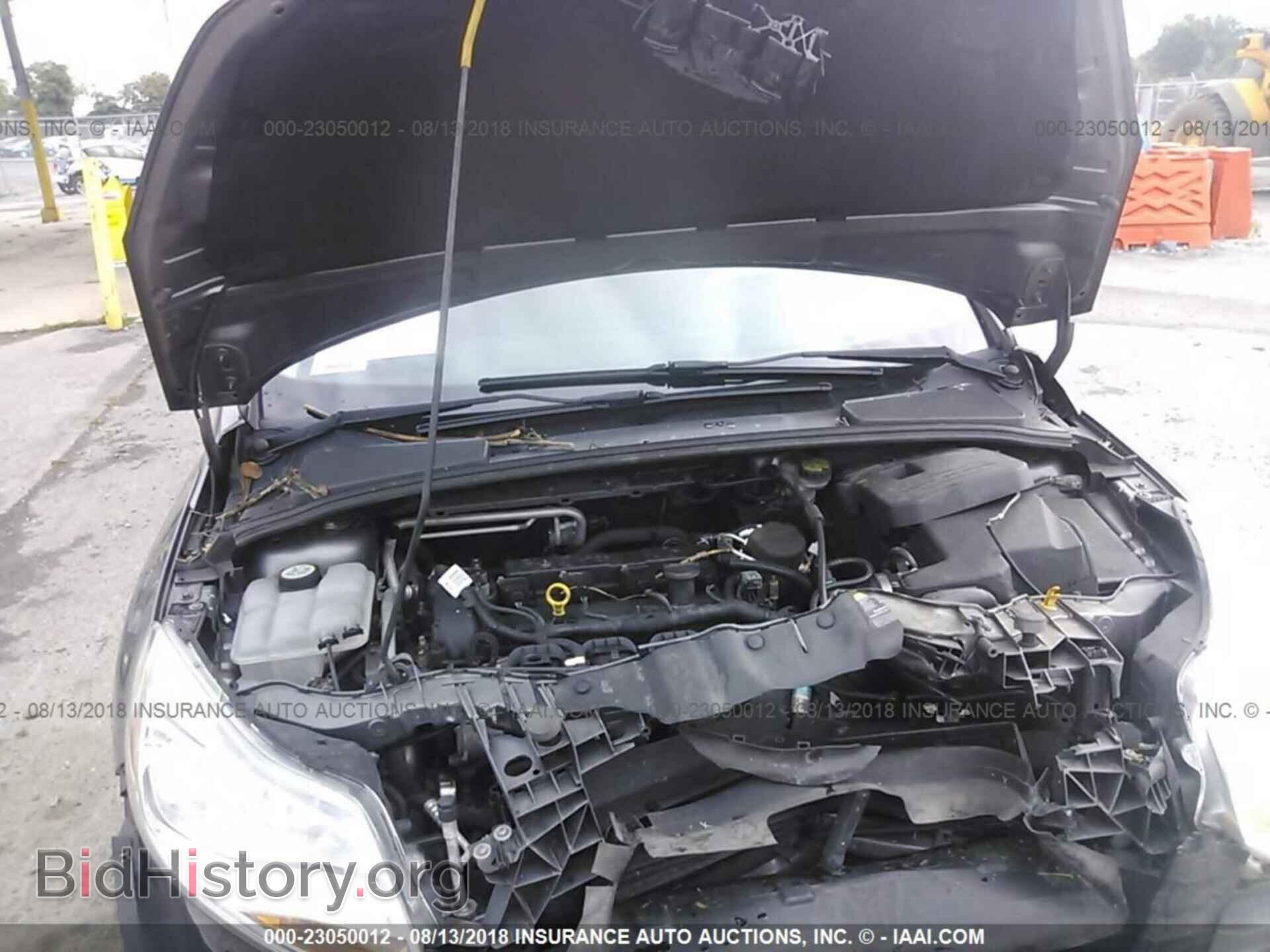 2012 Ford Focus - VIN: 1FAHP3F25CL152602 - Фото 10