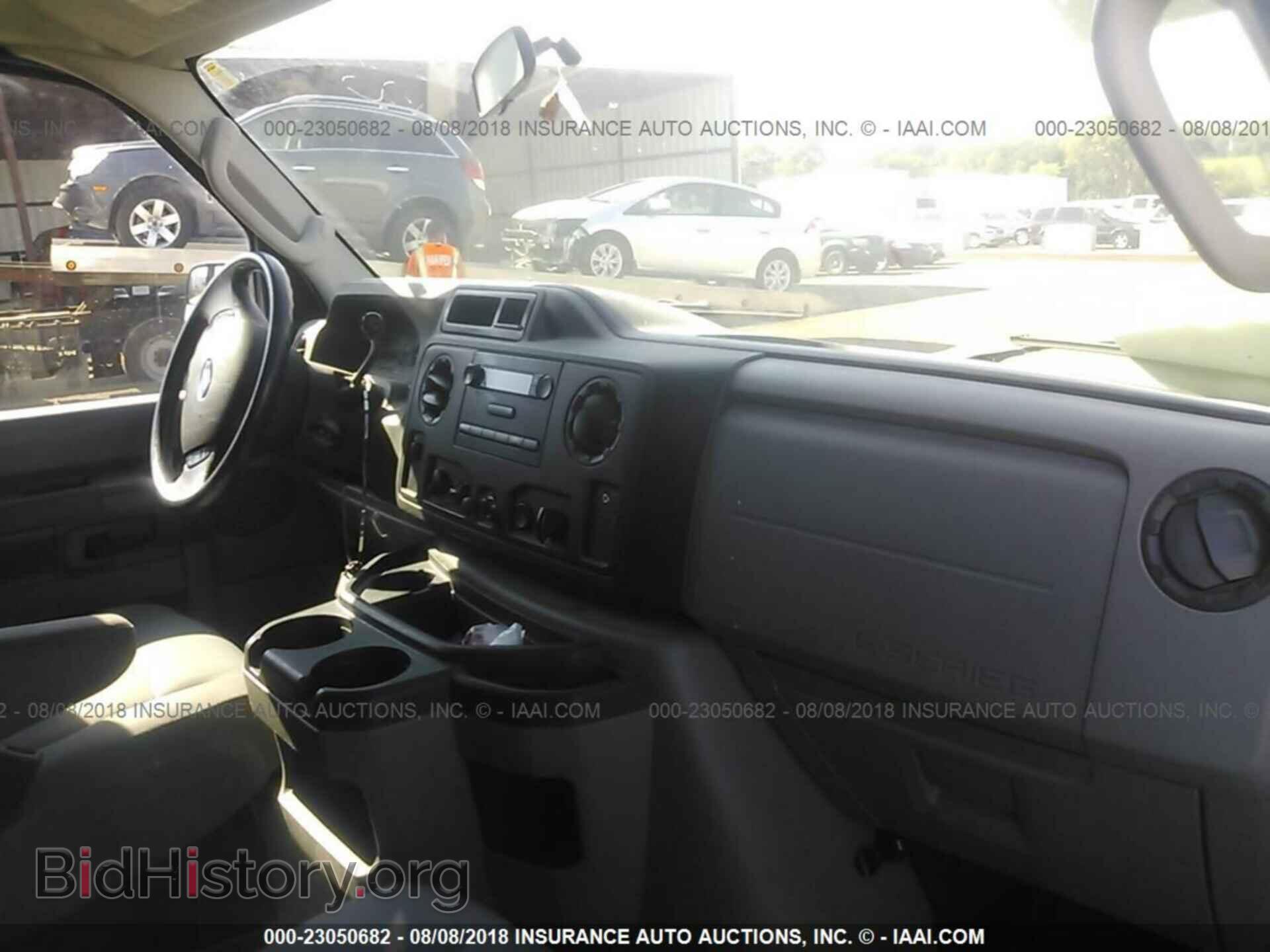 2012 Ford Econoline - VIN: 1FTNE1EW7CDA43418 - Фото 5