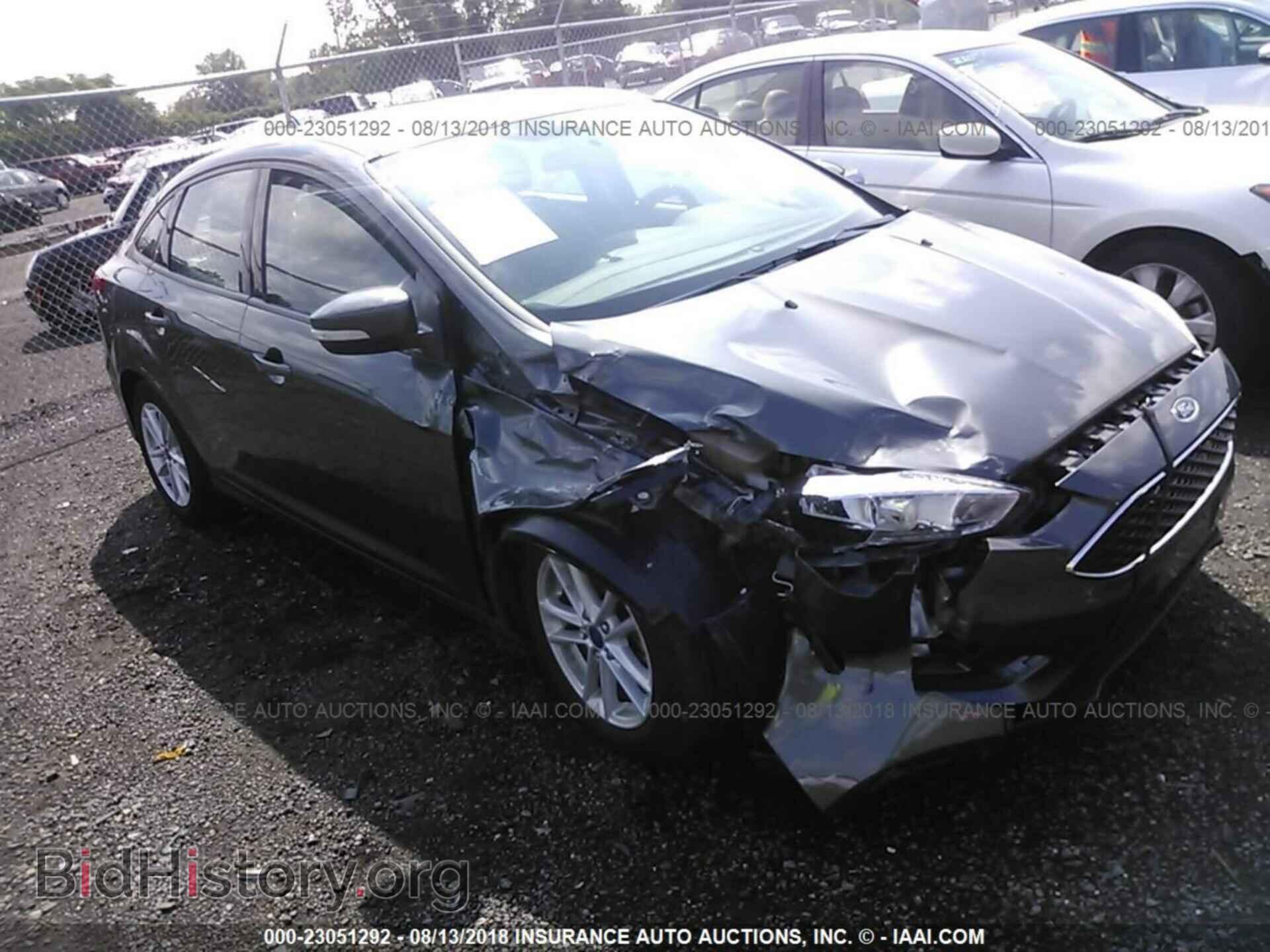 Photo 1FADP3F20GL402901 - Ford Focus 2016