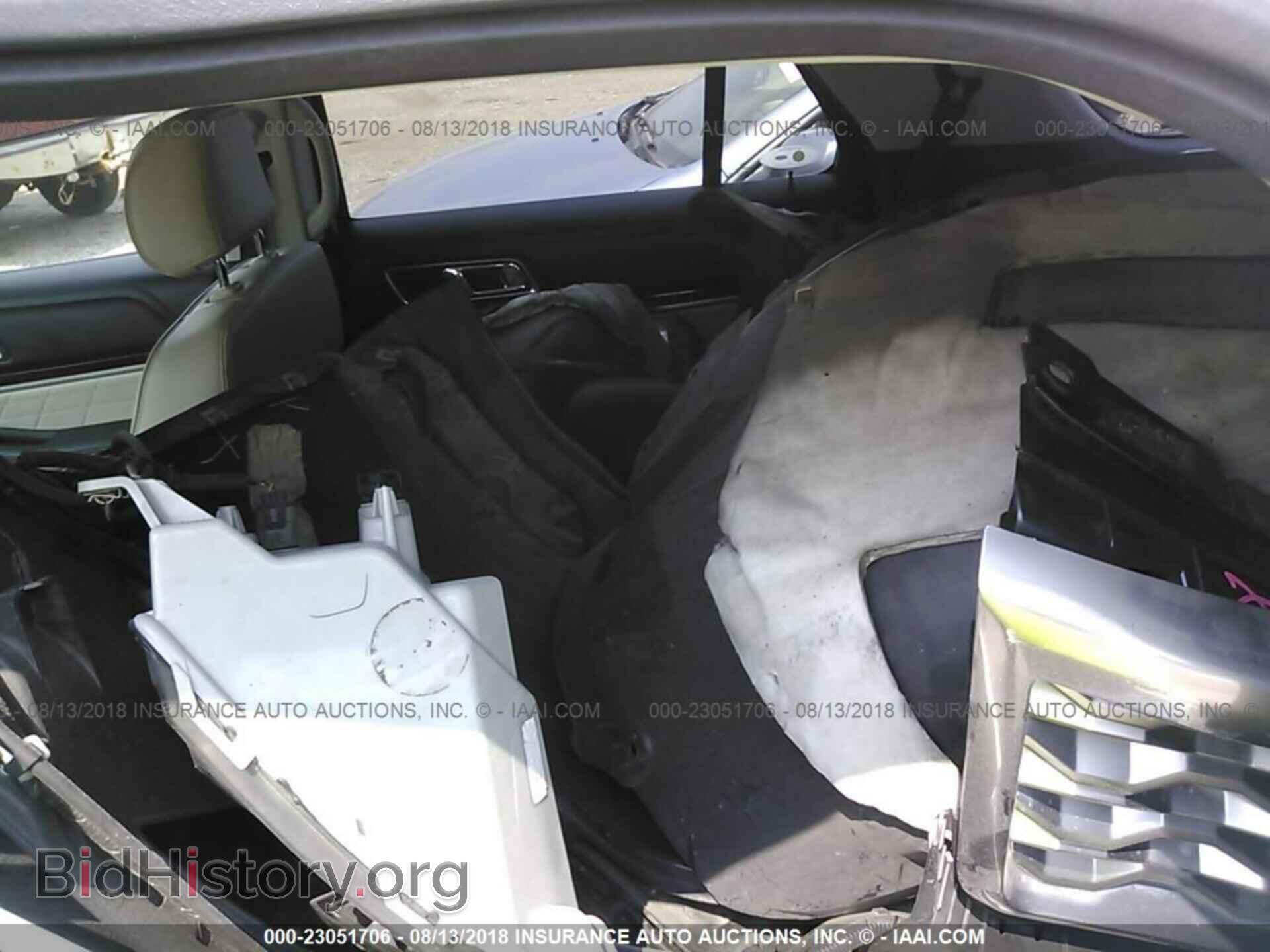 2016 Ford Explorer - VIN: 1FM5K8HTXGGB60090 - Photo 8