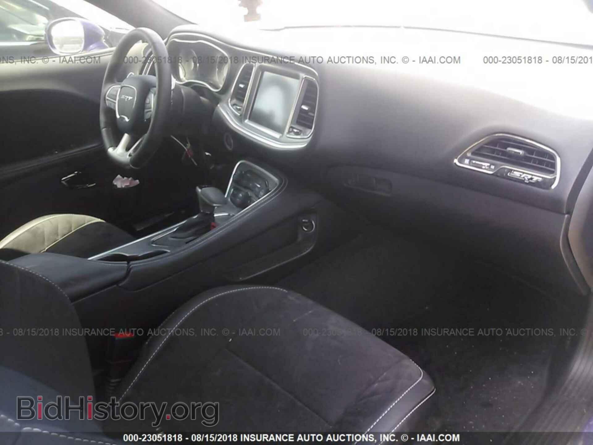 2016 Dodge Challenger - VIN: 2C3CDZC99GH200272 - Photo 5